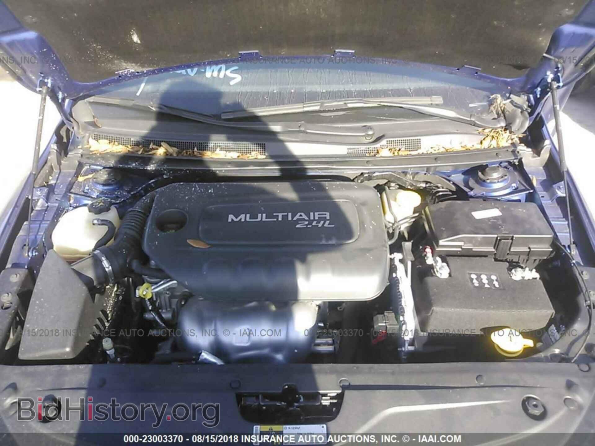 2015 Chrysler 200 - VIN: 1C3CCCABXFN531177 - Photo 10