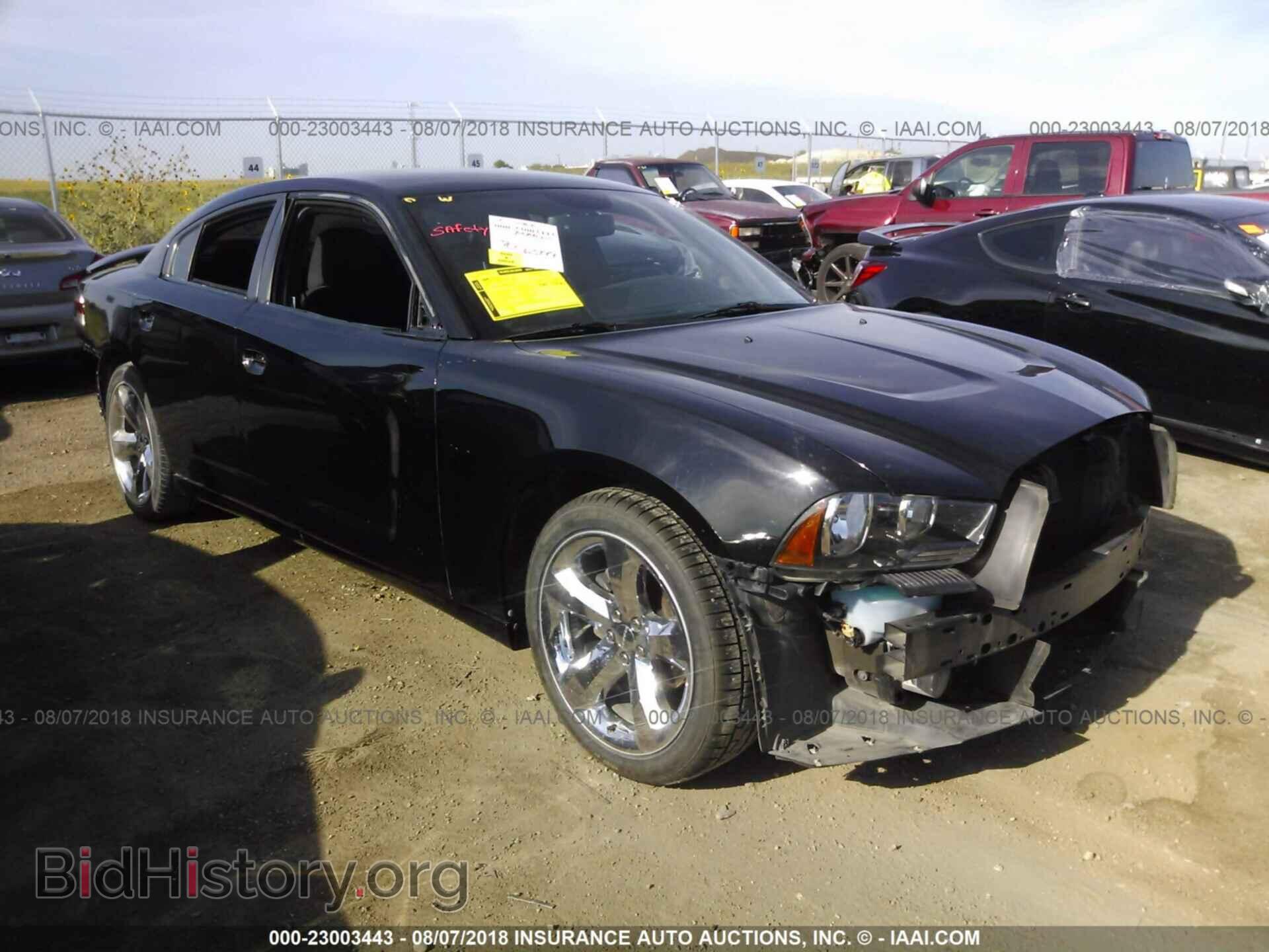 Photo 2C3CDXBG7DH661261 - Dodge Charger 2013