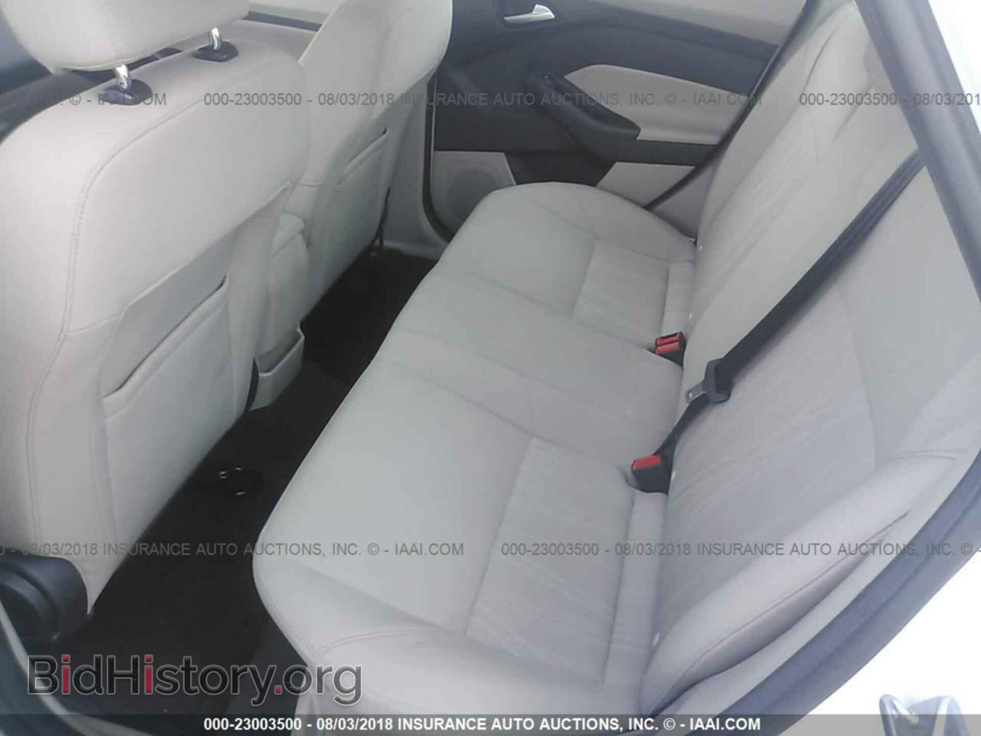 2017 Ford Focus - VIN: 1FADP3F23HL224810 - Photo 8