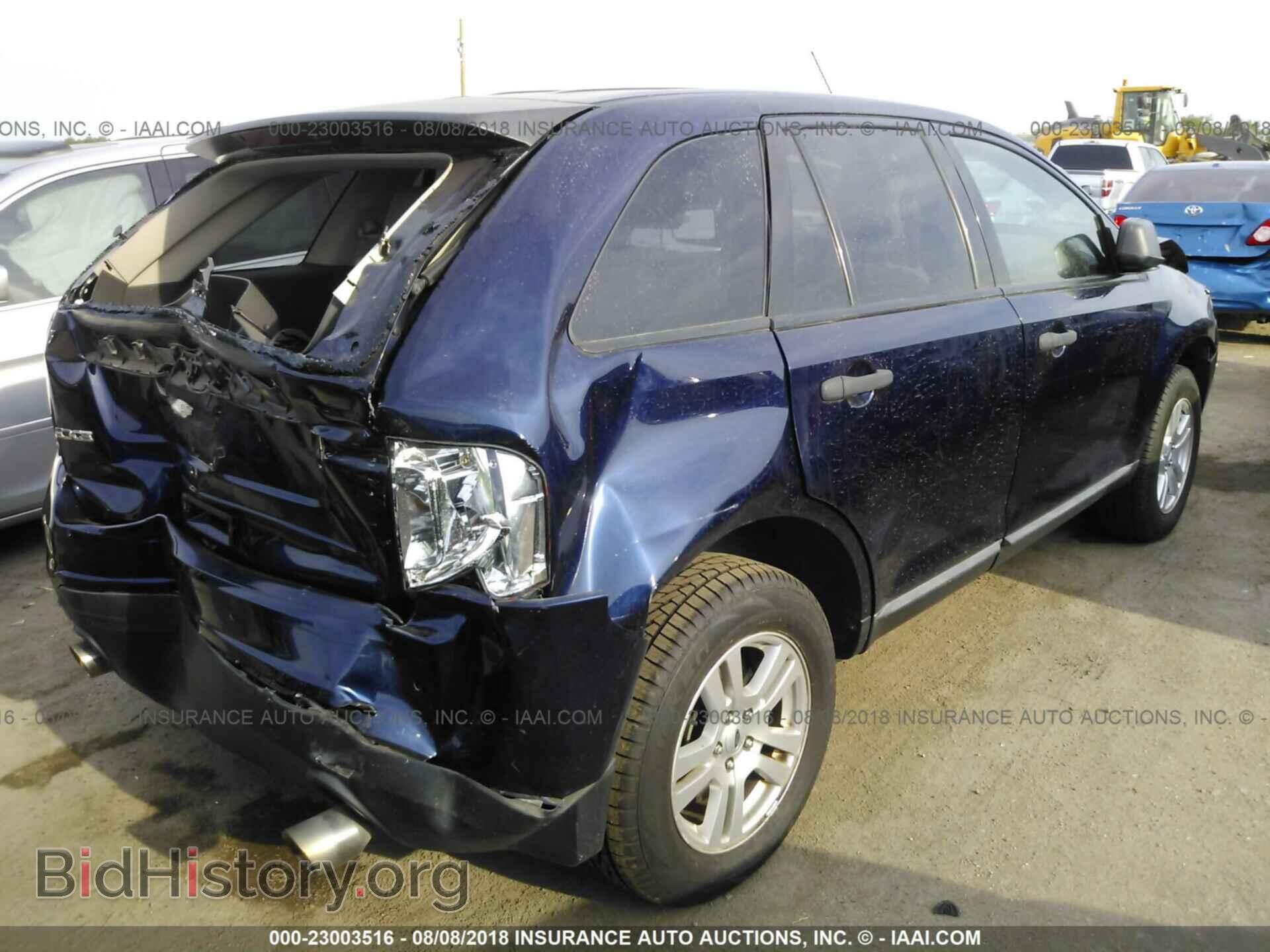 2011 Ford Edge - VIN: 2FMDK3GC6BBA18982 - Photo 4