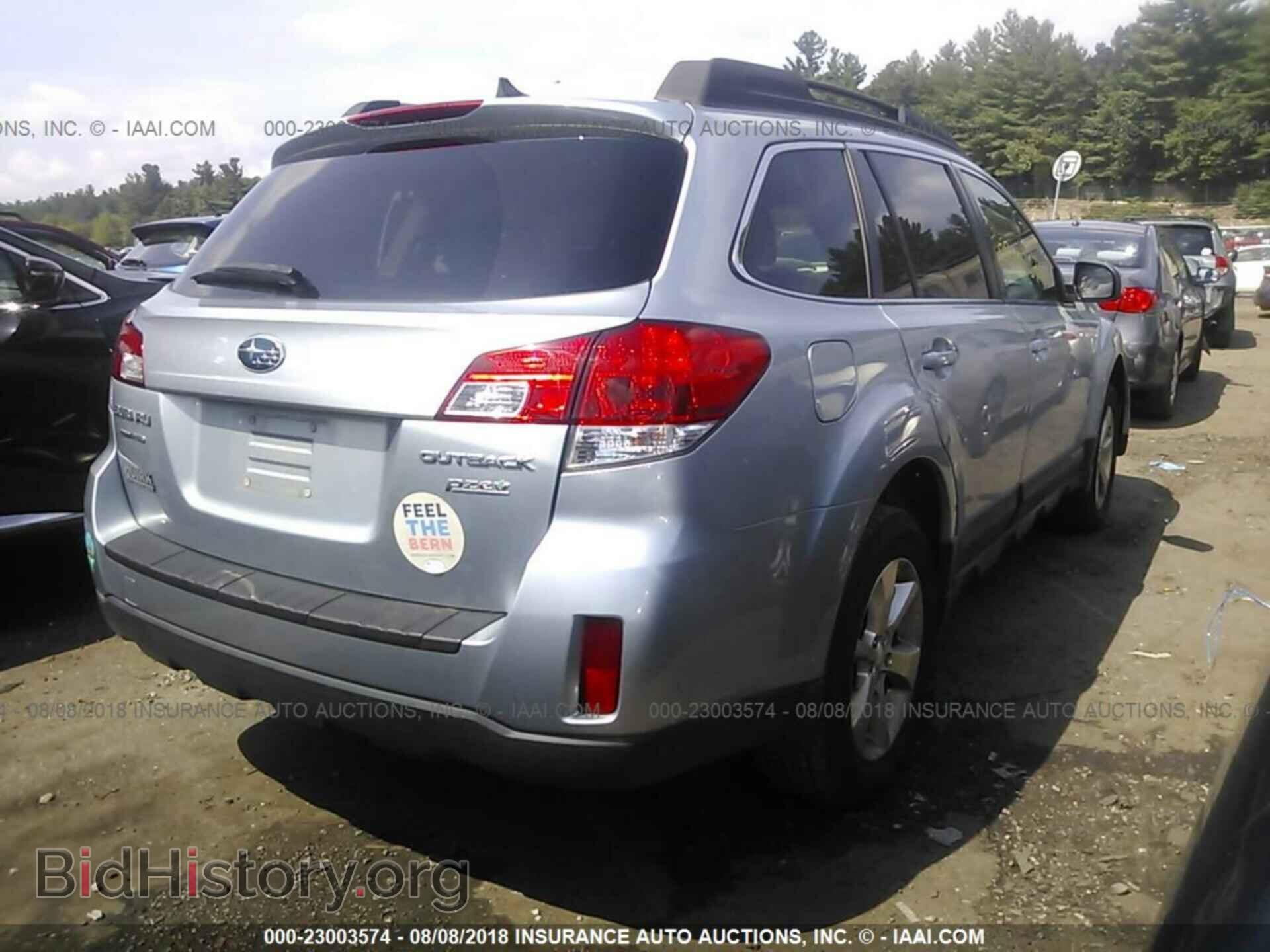 2014 Subaru Outback - VIN: 4S4BRBKC0E3301287 - Фото 4