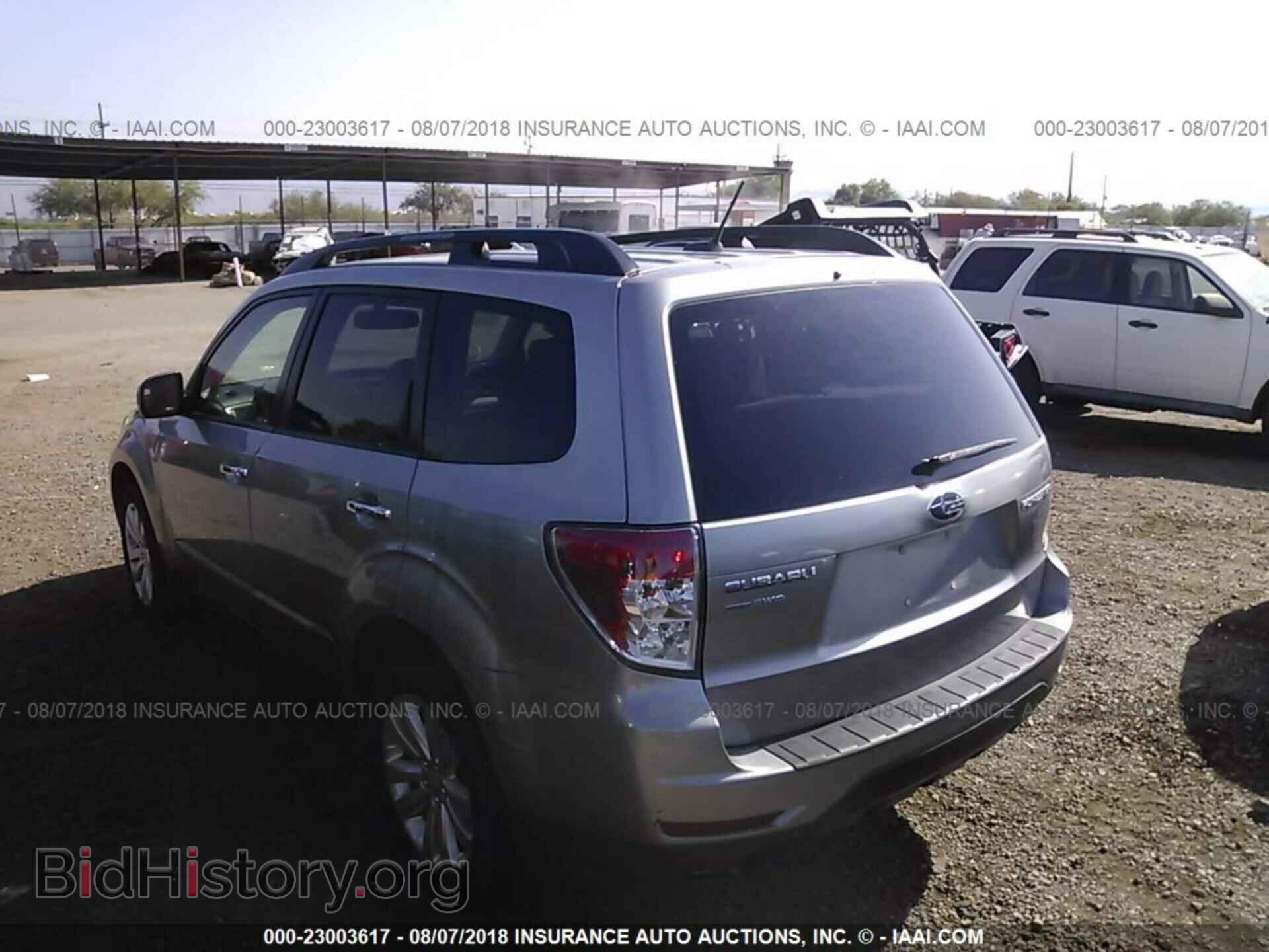 2011 Subaru Forester - VIN: JF2SHBDCXBH769967 - Фото 3