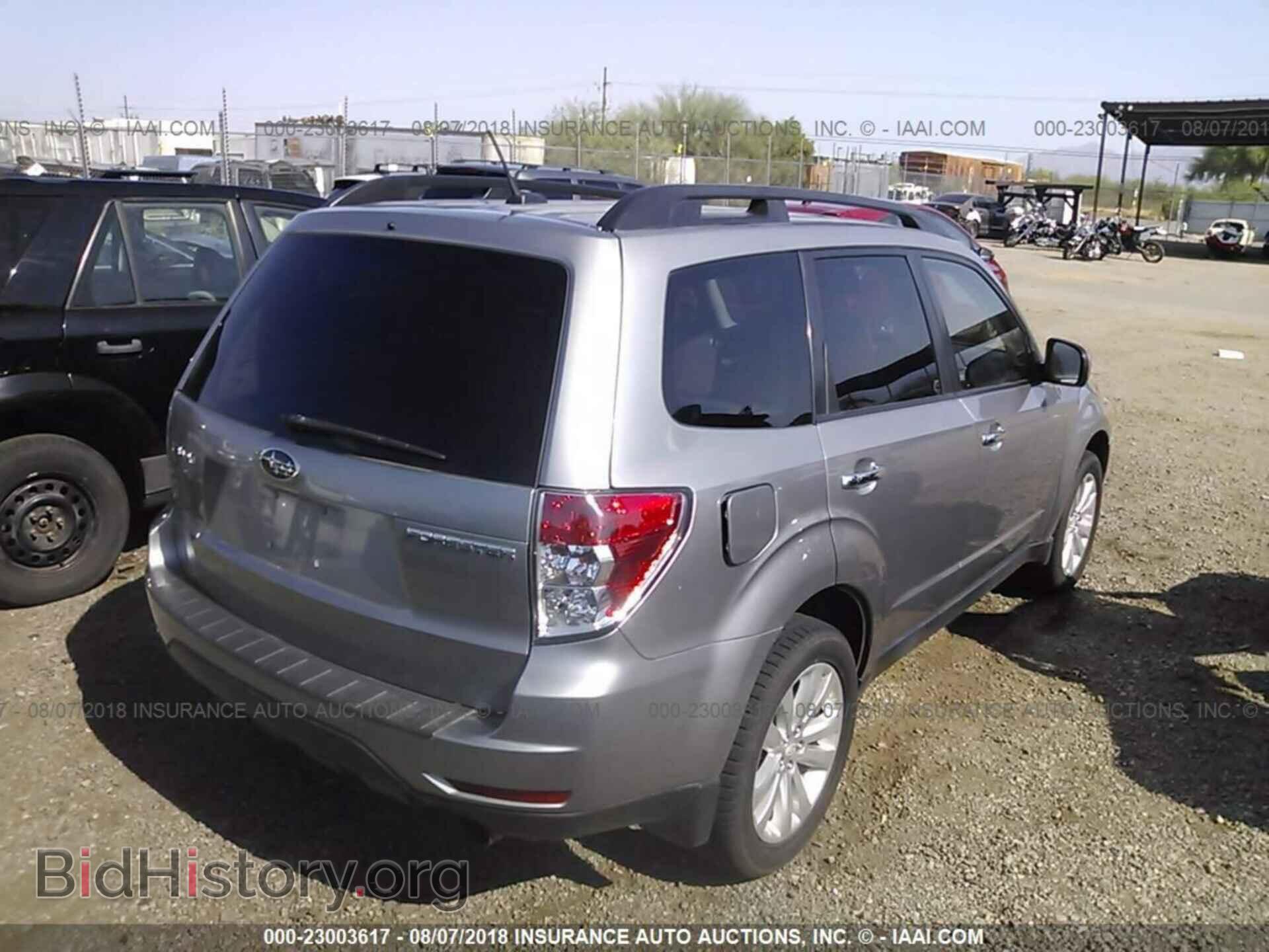 2011 Subaru Forester - VIN: JF2SHBDCXBH769967 - Фото 4