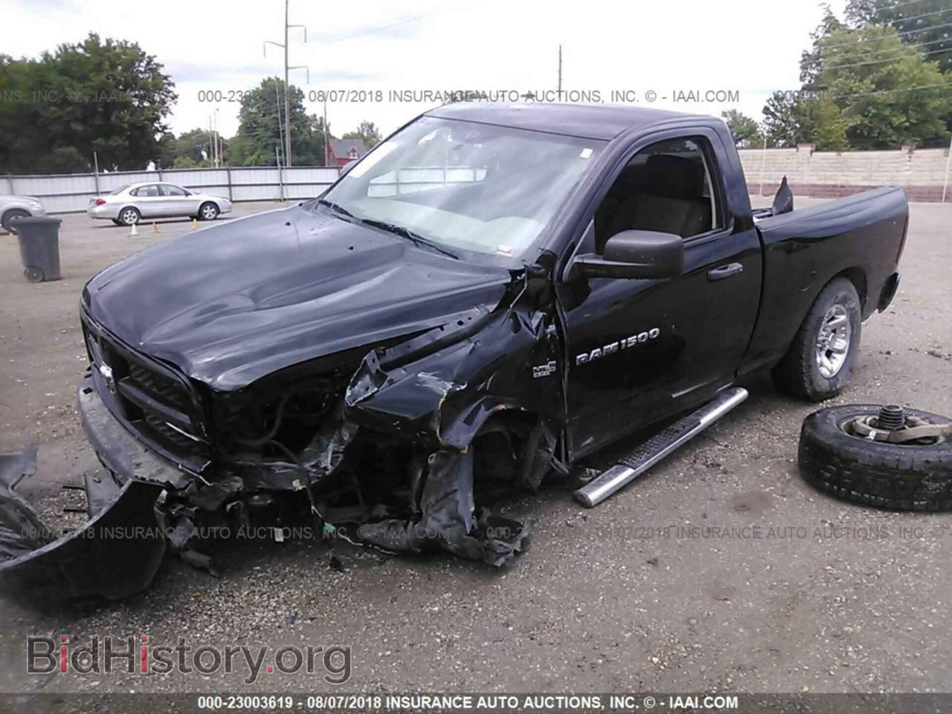 2012 Dodge Ram 1500 - VIN: 3C6JD7AT4CG267143 - Фото 2