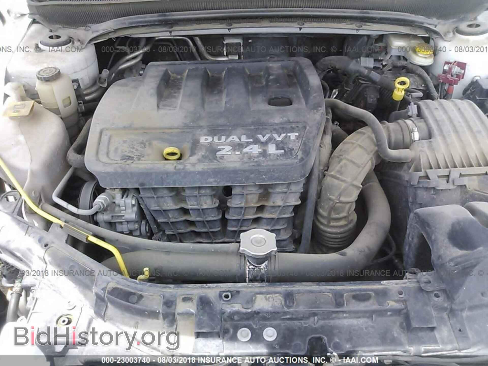 2013 Chrysler 200 - VIN: 1C3CCBAB9DN733516 - Photo 10