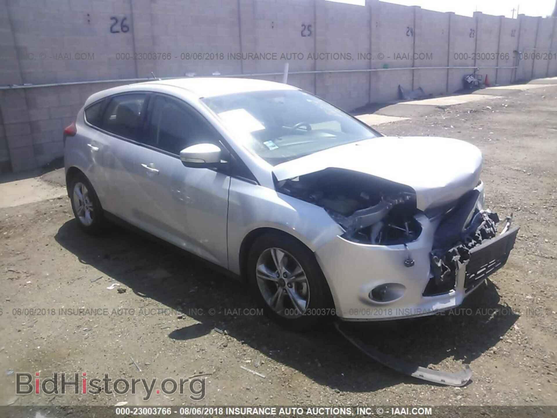 Photo 1FADP3K24EL247885 - Ford Focus 2014