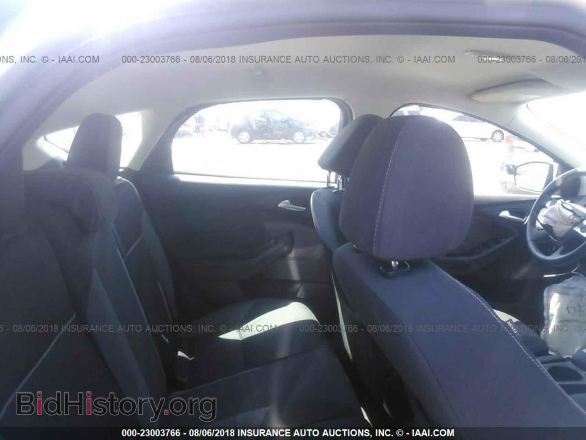 2014 Ford Focus - VIN: 1FADP3K24EL247885 - Фото 8