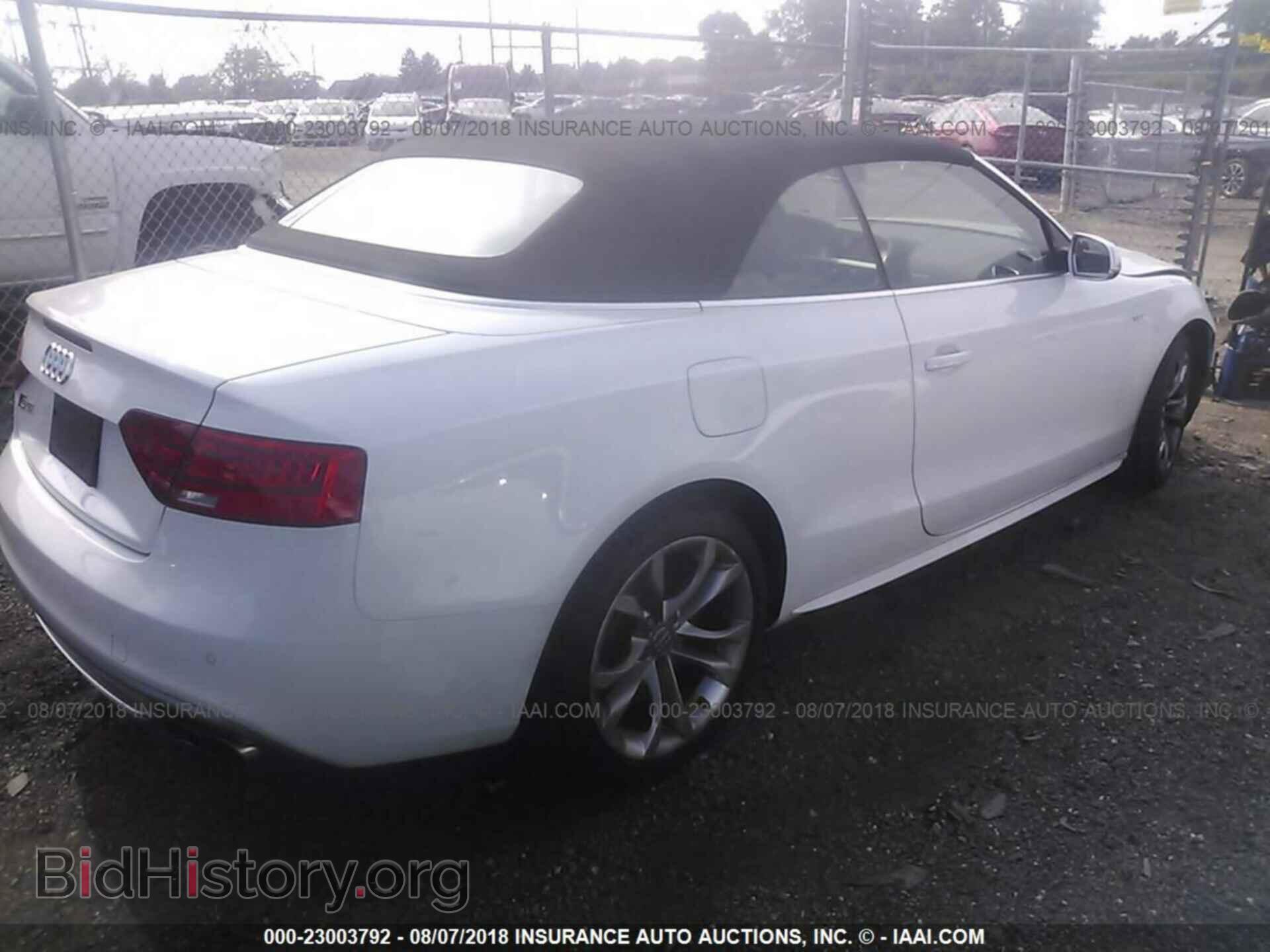 2015 Audi S5 - VIN: WAUCGAFH5FN005361 - Photo 4