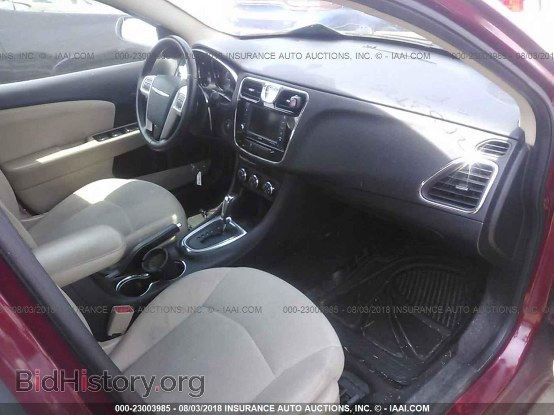 2011 Chrysler 200 - VIN: 1C3BC1FBXBN592872 - Фото 5