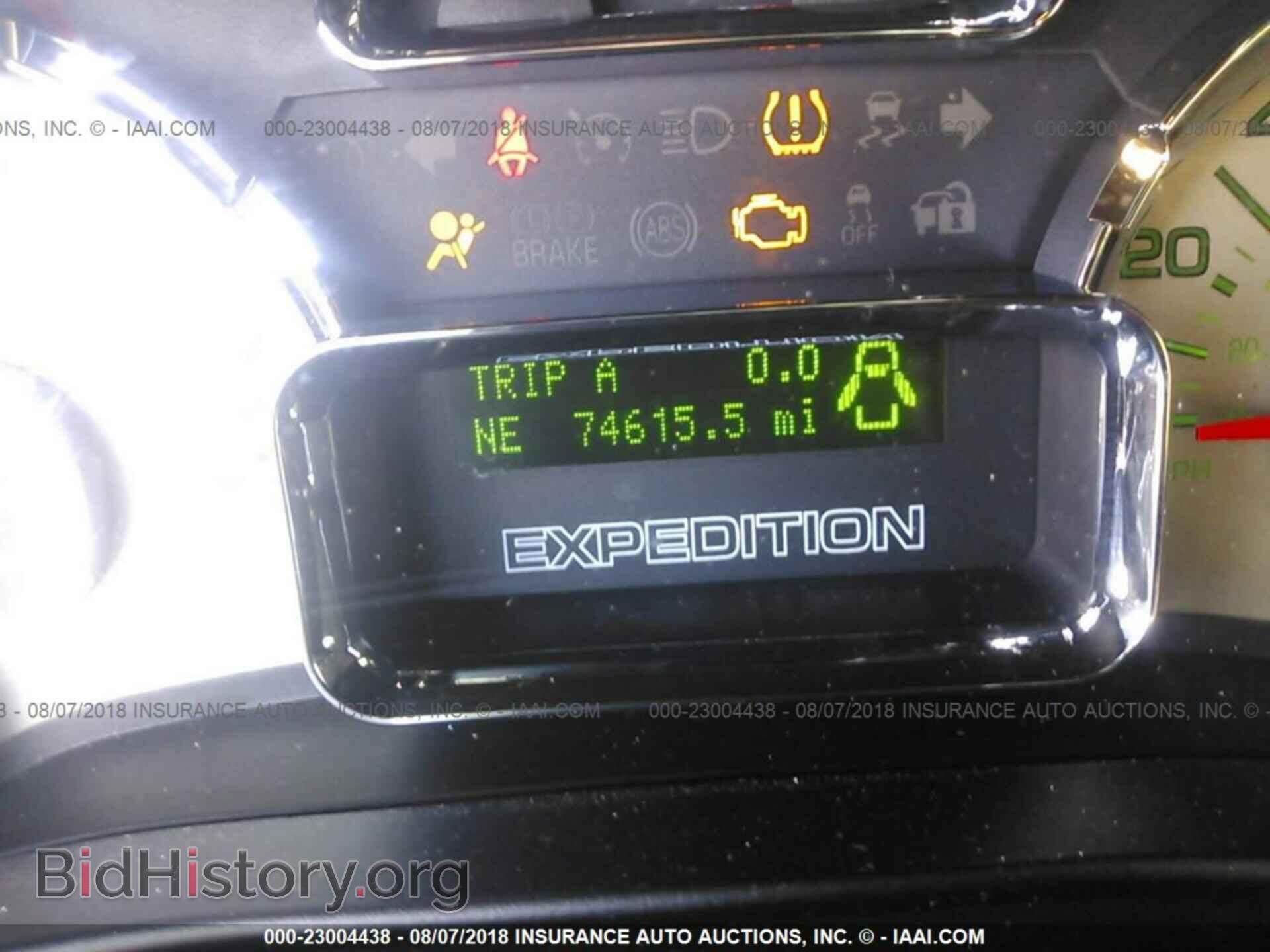 2013 Ford Expedition - VIN: 1FMJU2A52DEF00177 - Фото 7