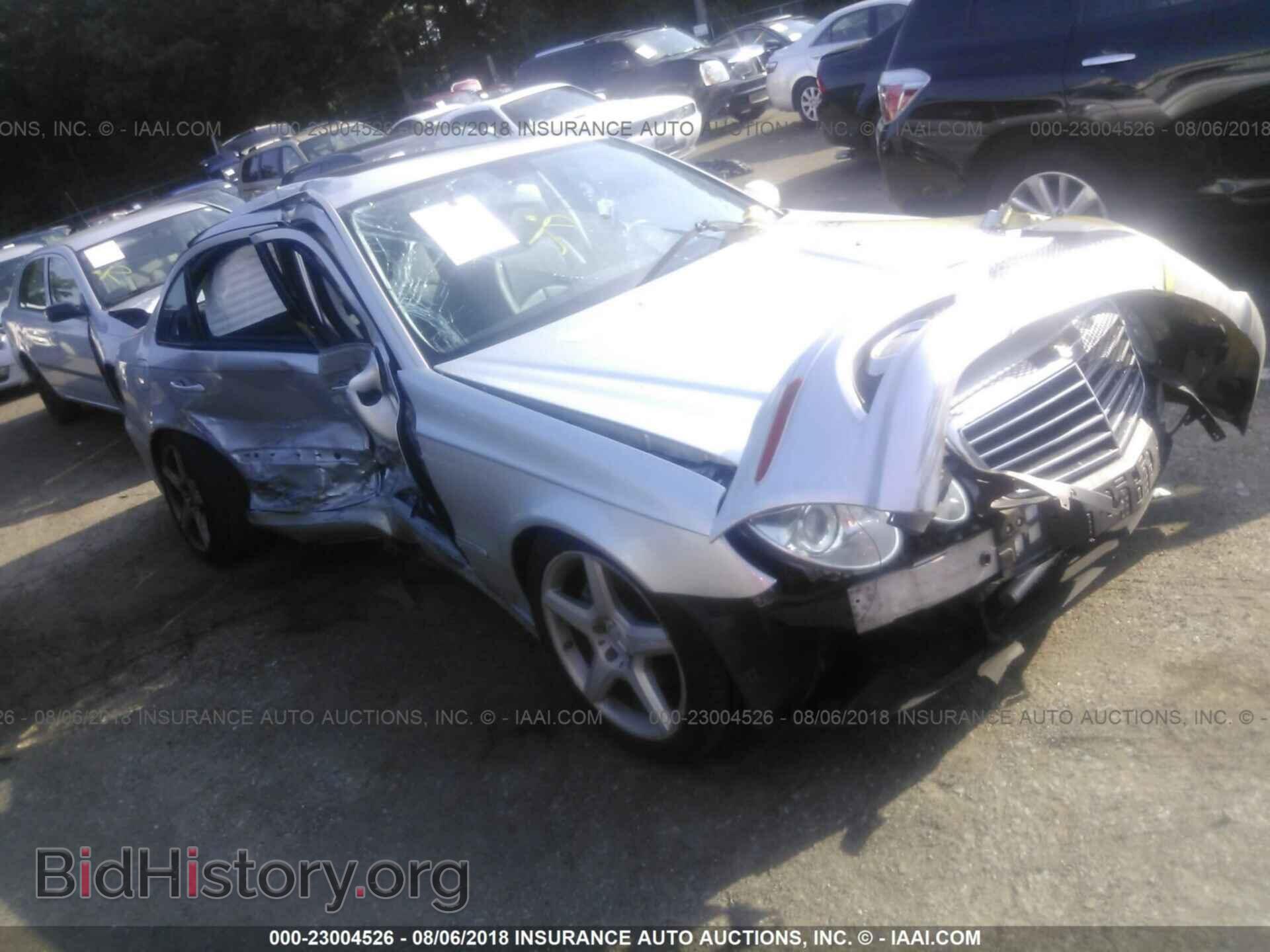 Photo WDBUF56X89B420719 - MERCEDES-BENZ E 2009