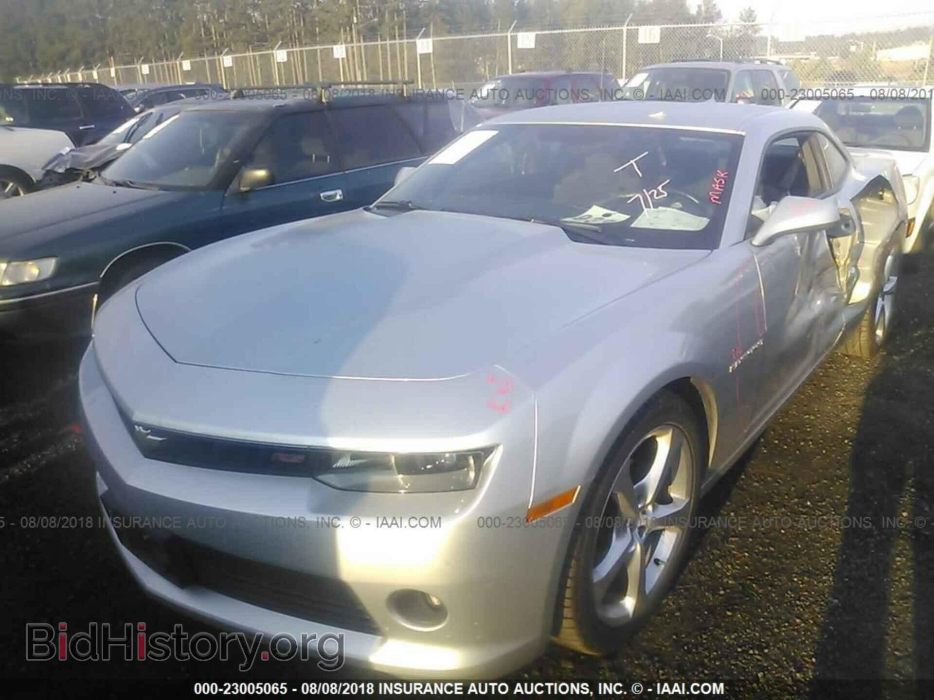 2015 Chevrolet Camaro - VIN: 2G1FD1E31F9218687 - Фото 2