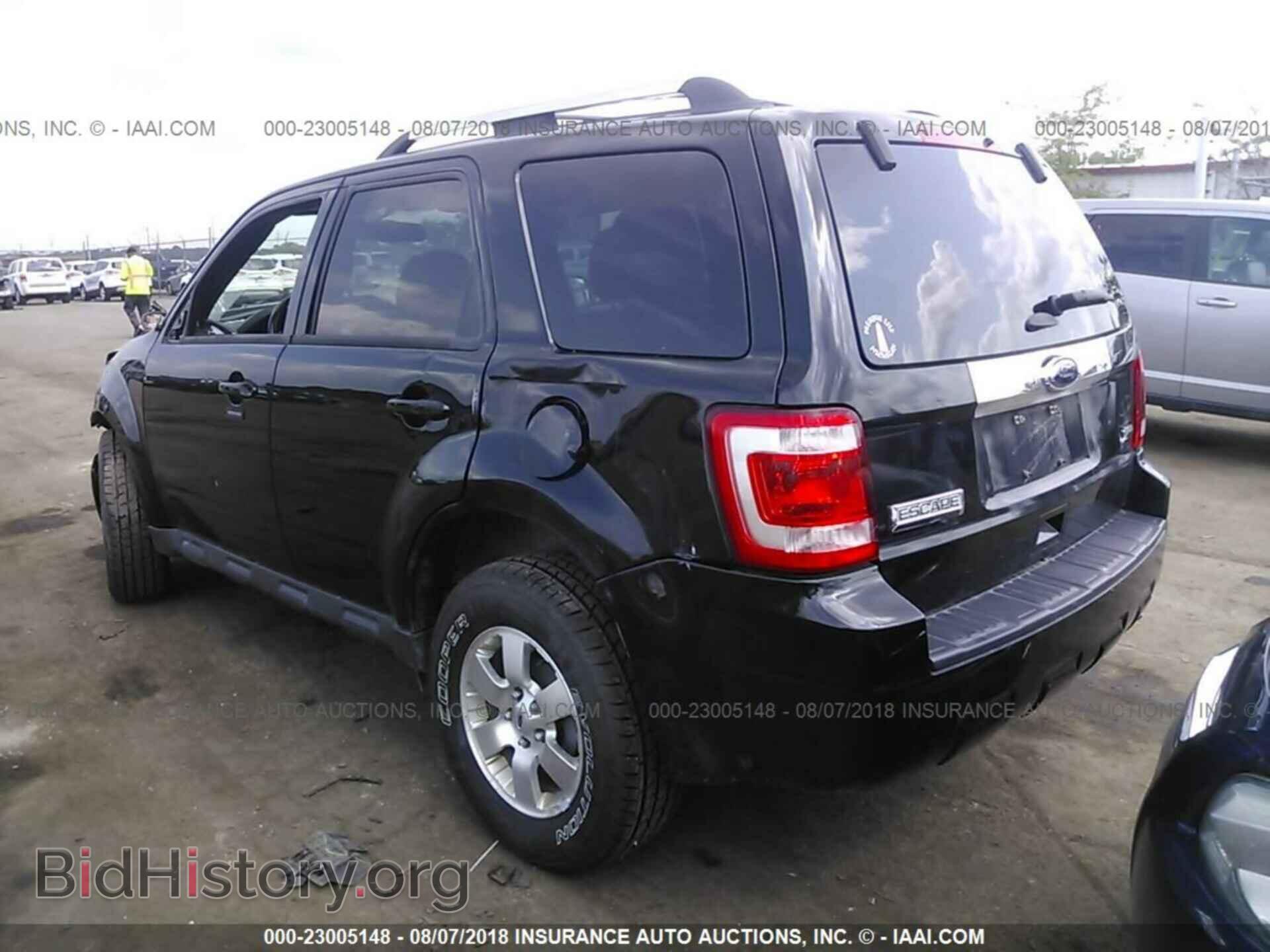2012 Ford Escape - VIN: 1FMCU9EG3CKC70548 - Photo 3