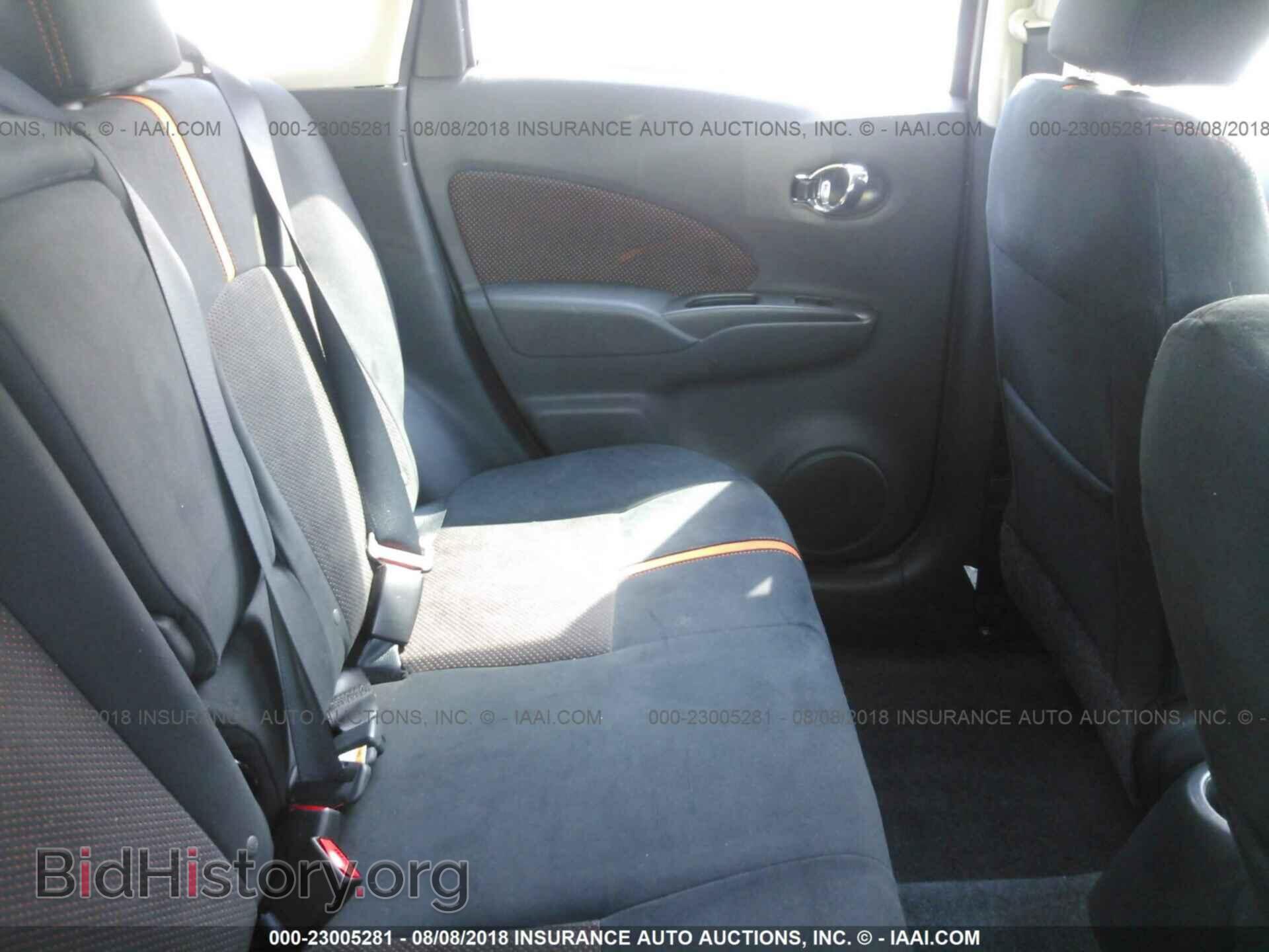 2015 Nissan Versa note - VIN: 3N1CE2CP2FL400711 - Photo 8