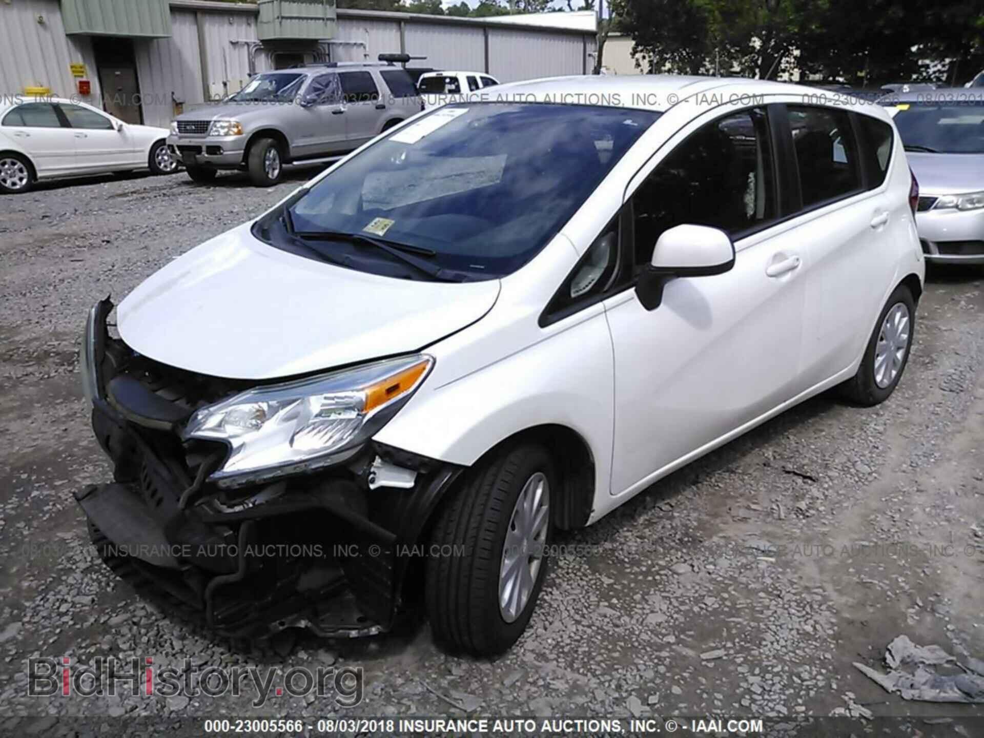 2014 Nissan Versa note - VIN: 3N1CE2CP6EL424315 - Photo 2