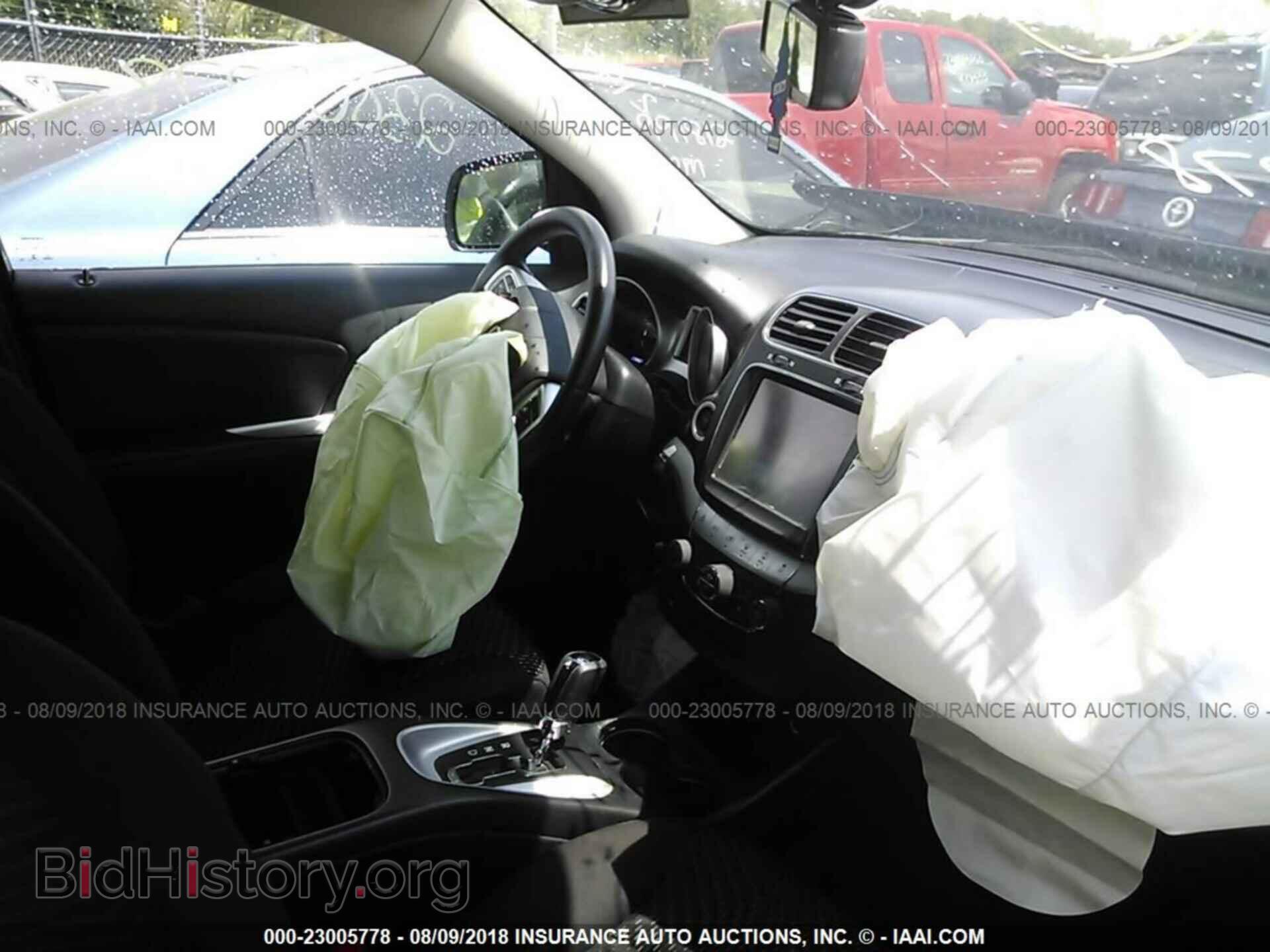2015 Dodge Journey - VIN: 3C4PDCBG8FT632142 - Фото 5