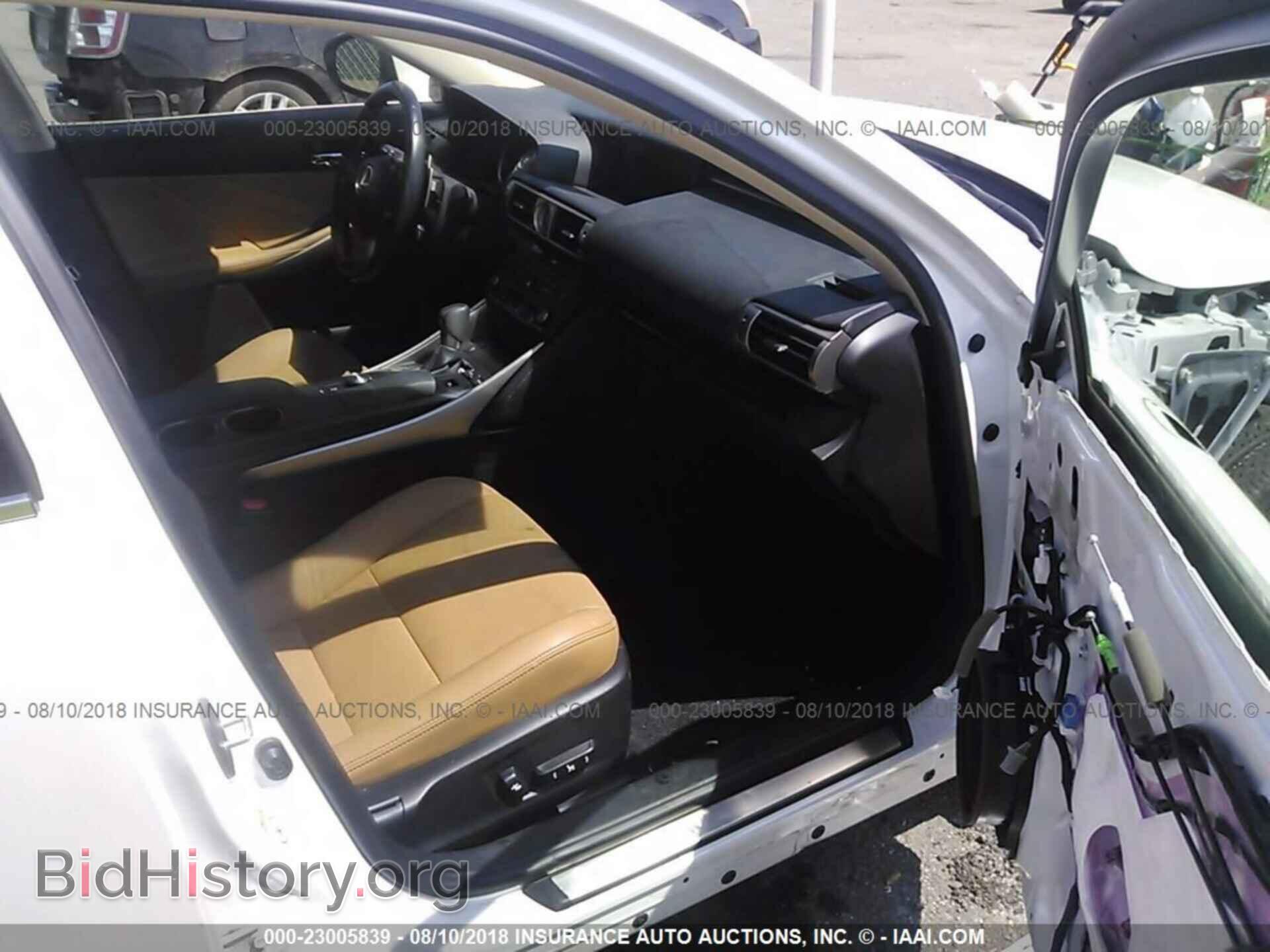 2016 Lexus Is - VIN: JTHCM1D25G5001630 - Фото 5