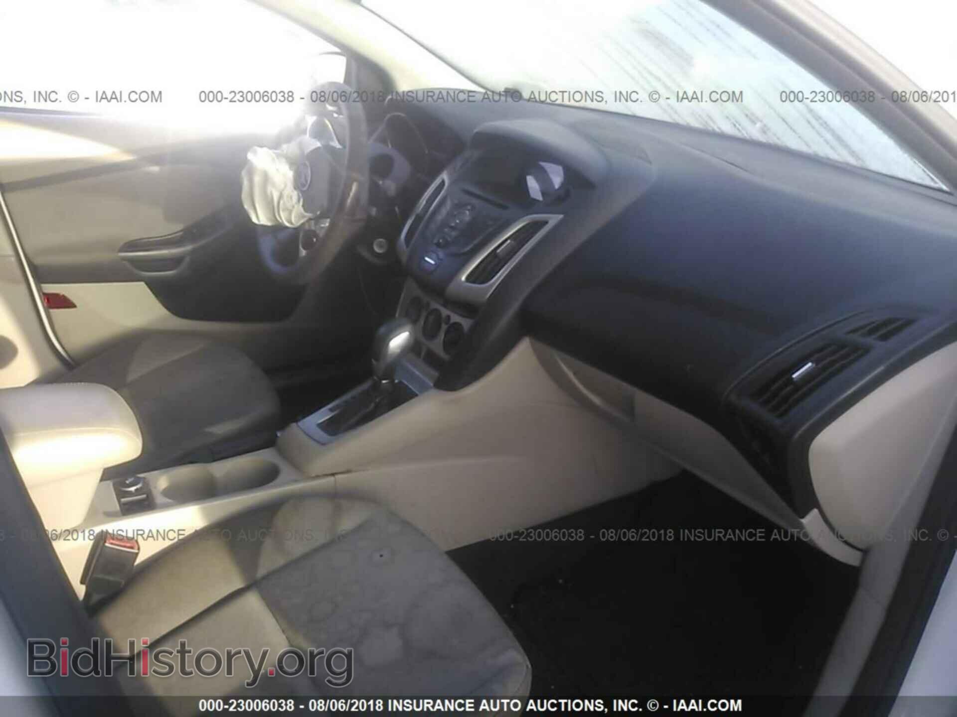 2012 Ford Focus - VIN: 1FAHP3F29CL111891 - Фото 5