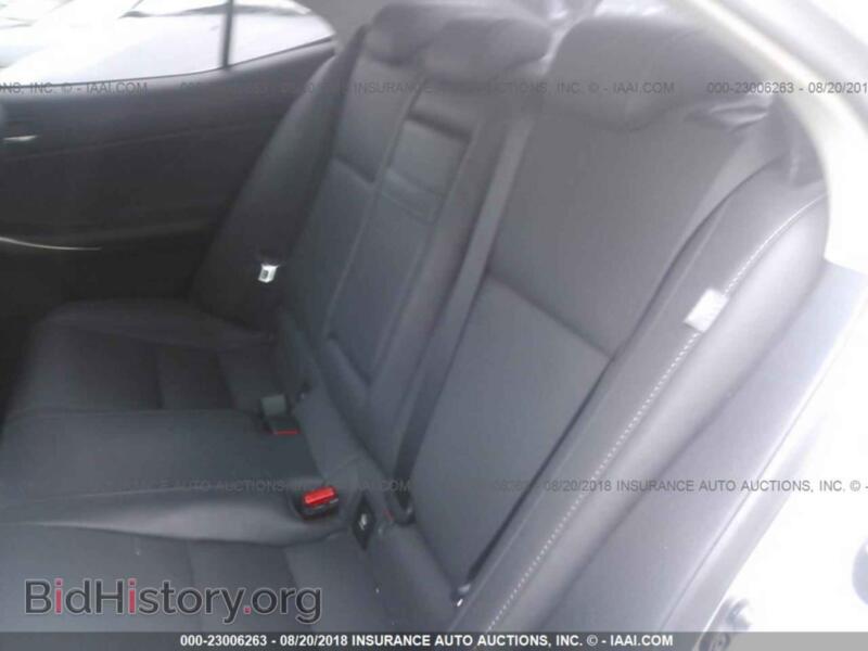2015 Lexus IS (VIN JTHCF1D26F5017229) — фото 8 из 10