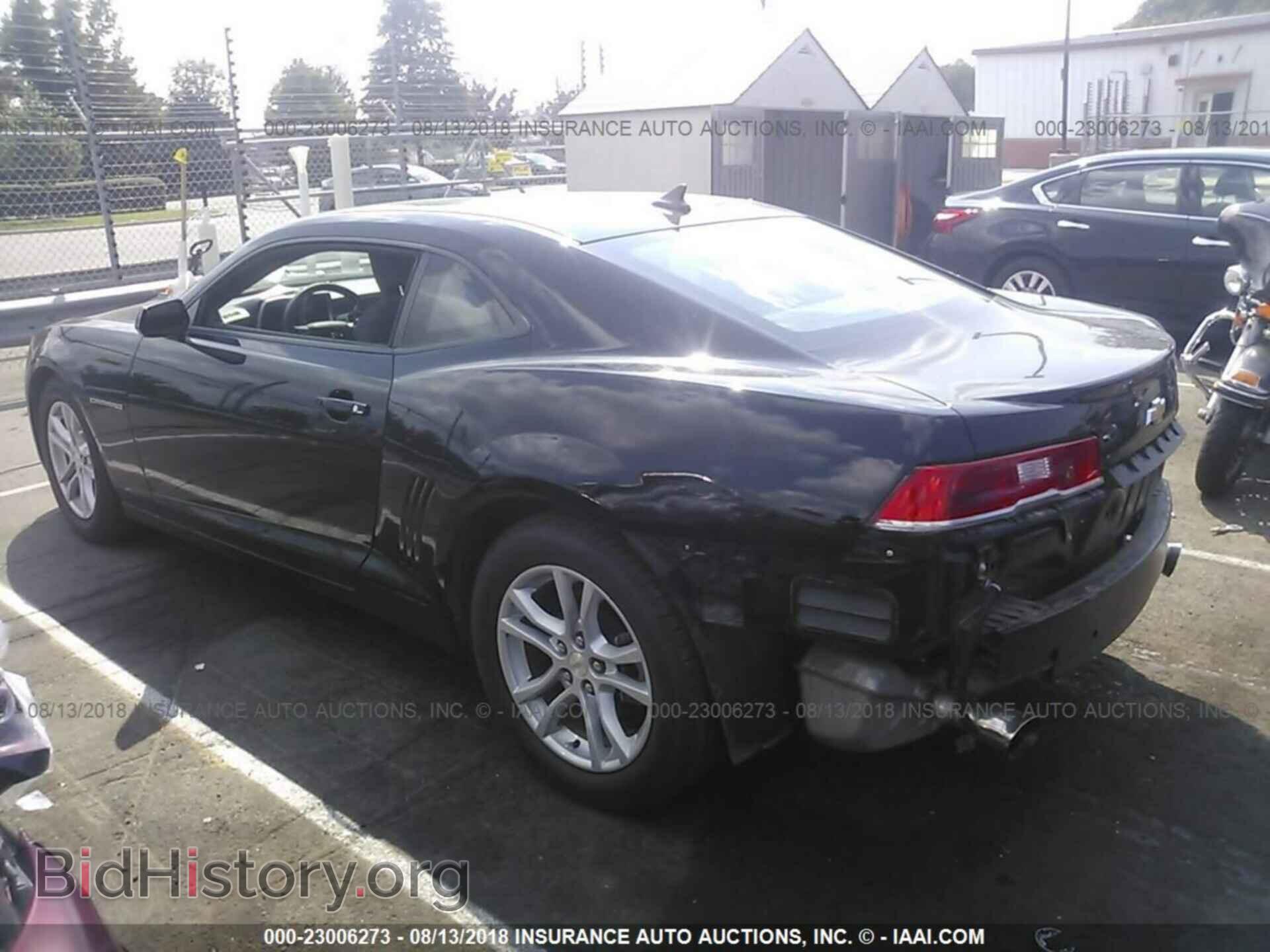 2015 Chevrolet Camaro - VIN: 2G1FB1E30F9190452 - Photo 3