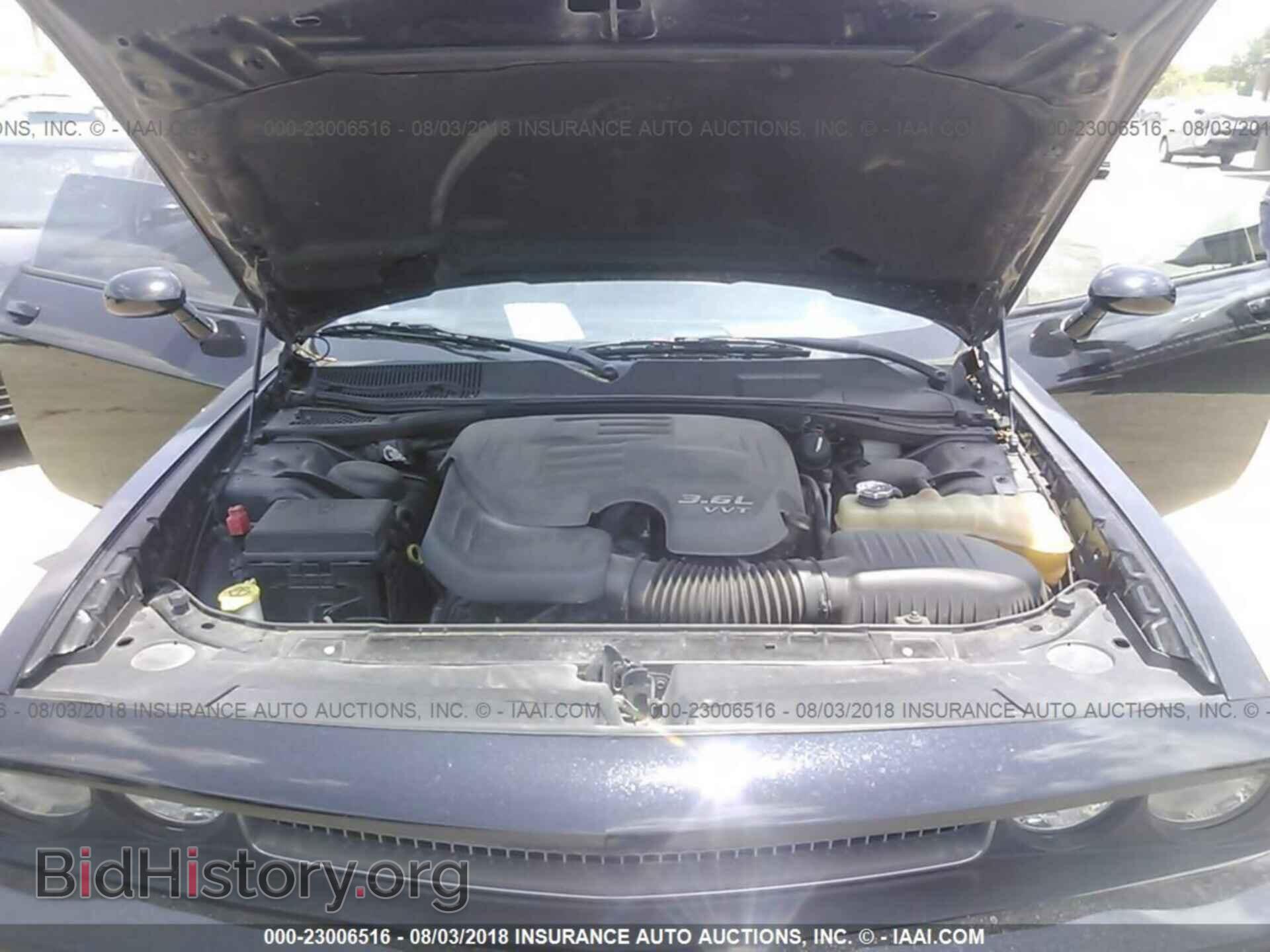 2012 Dodge Challenger - VIN: 2C3CDYAG2CH157562 - Photo 10