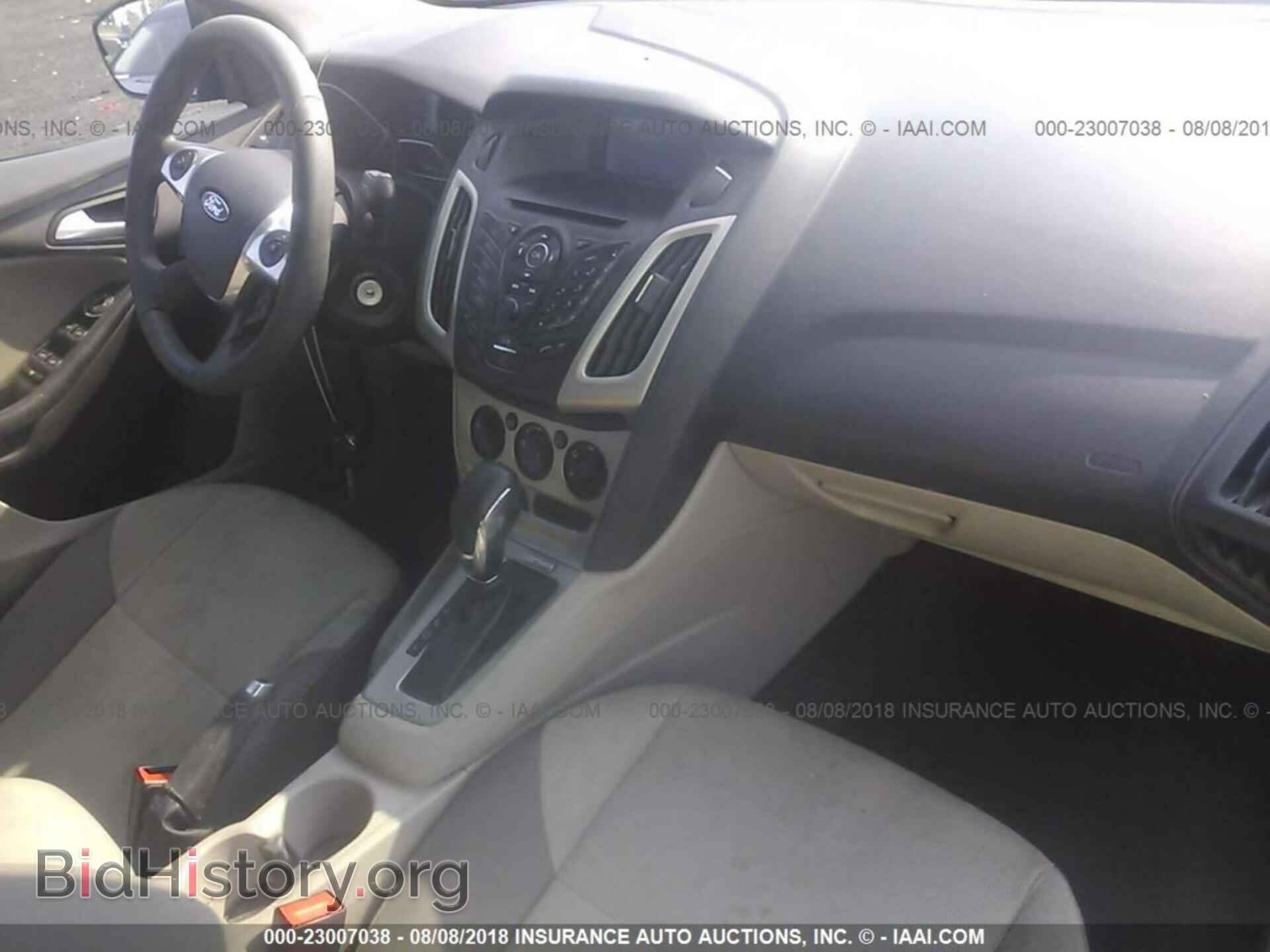 2013 Ford Focus - VIN: 1FADP3F22DL171107 - Photo 5