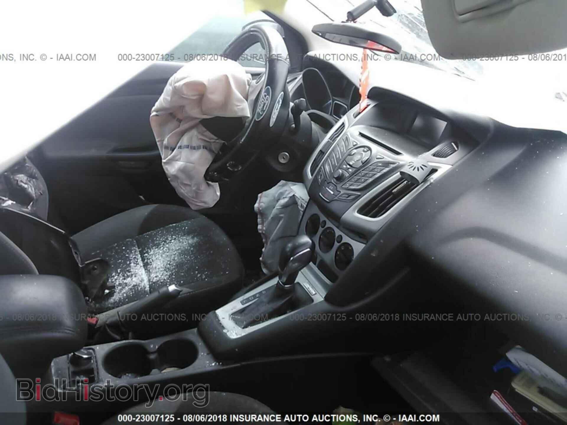 2014 Ford Focus - VIN: 1FADP3F23EL249461 - Photo 5