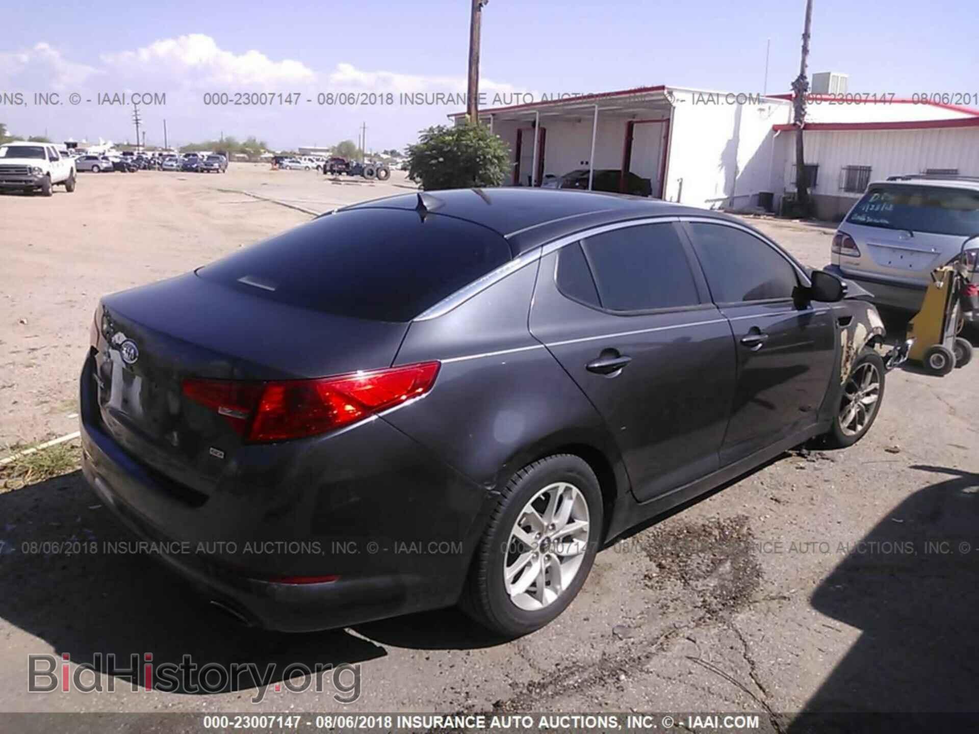 2011 Kia Optima - VIN: KNAGM4A79B5111199 - Фото 4