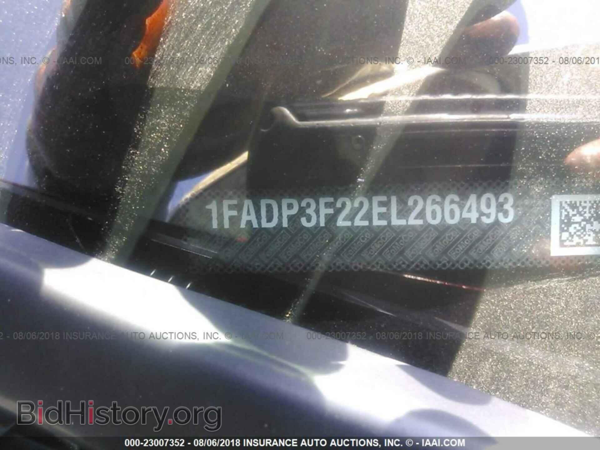 2014 Ford Focus - VIN: 1FADP3F22EL266493 - Photo 9