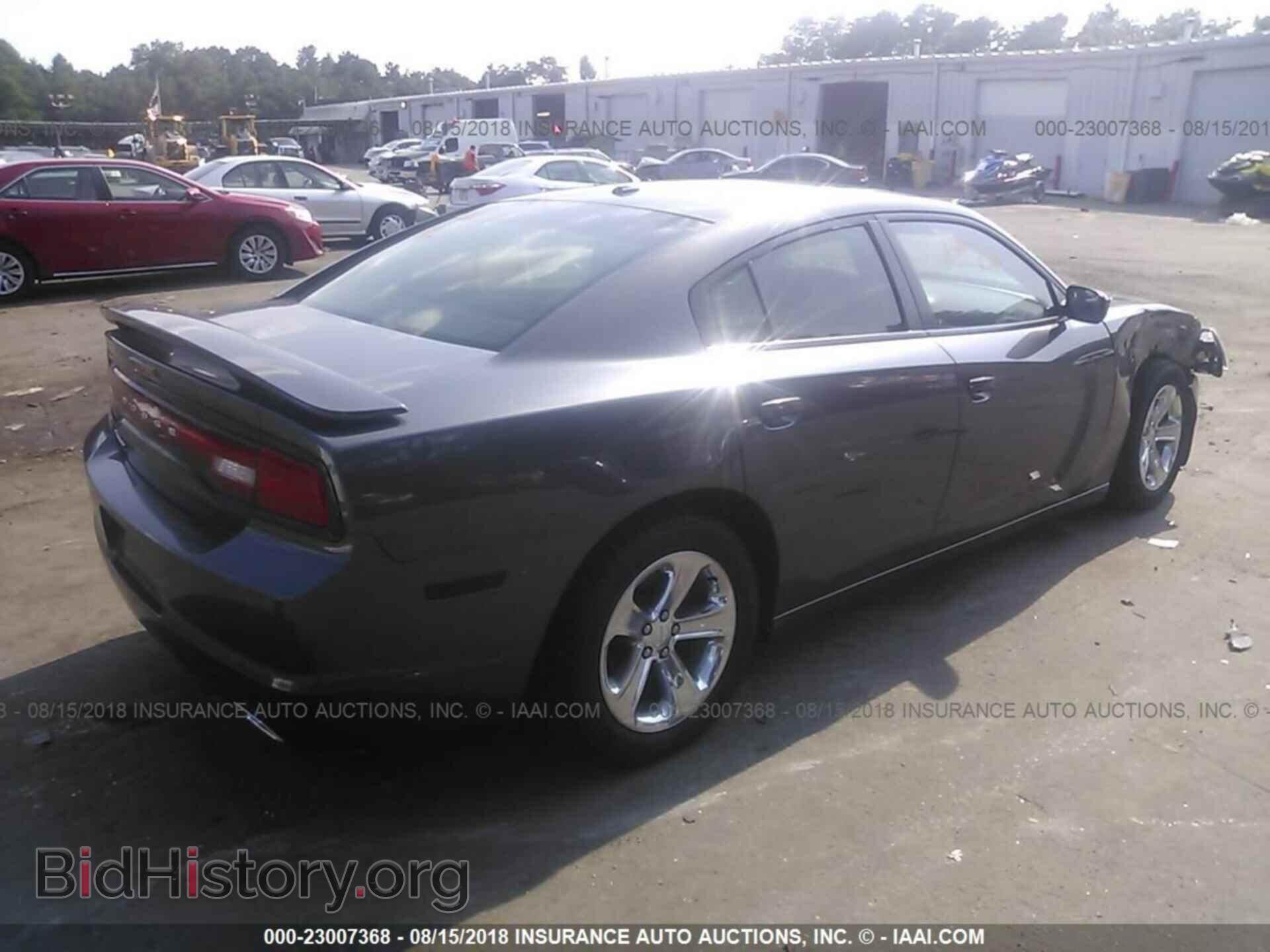 2013 Dodge Charger - VIN: 2C3CDXHG6DH547792 - Фото 4