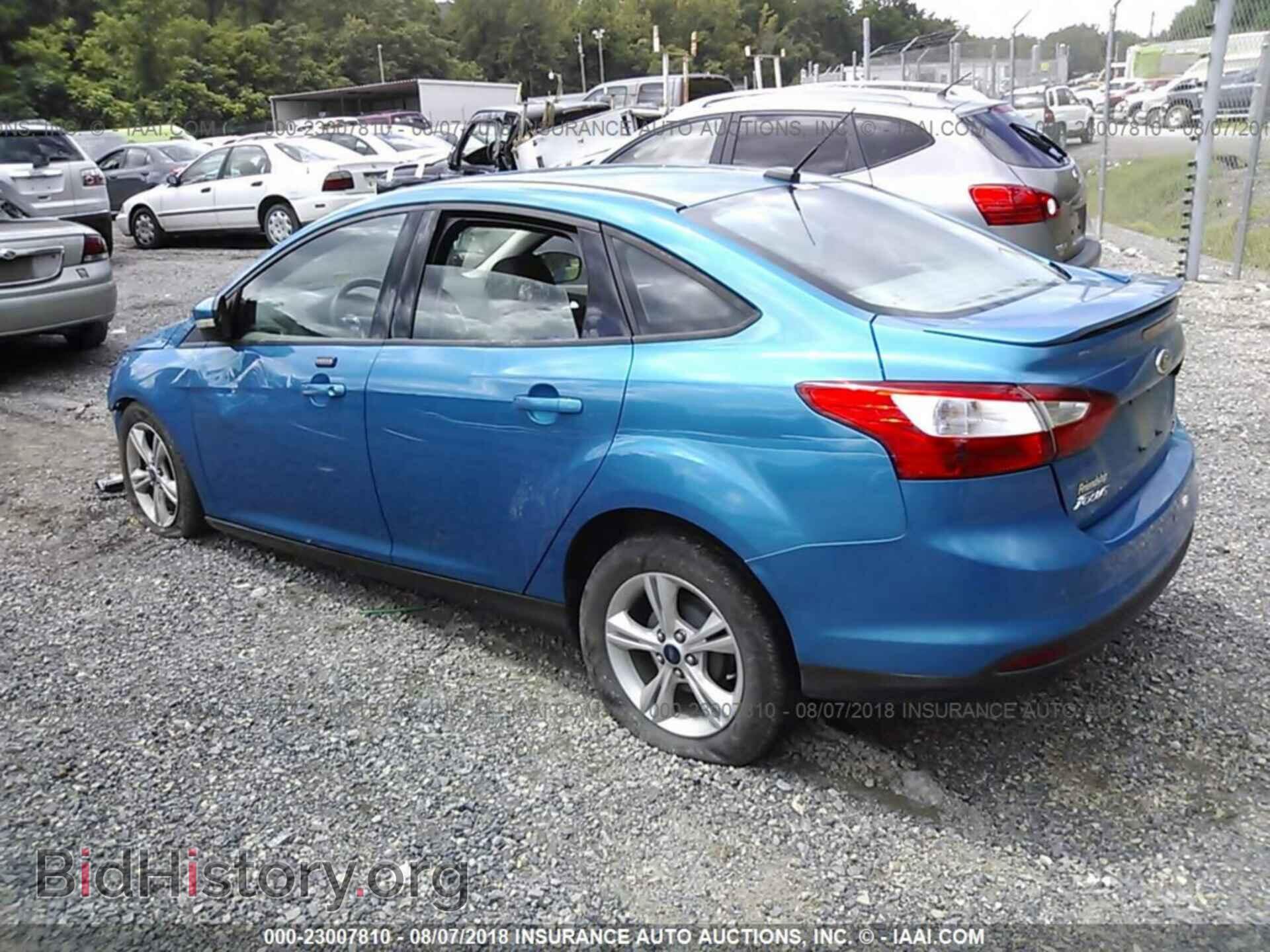 2014 Ford Focus - VIN: 1FADP3F27EL405209 - Фото 3