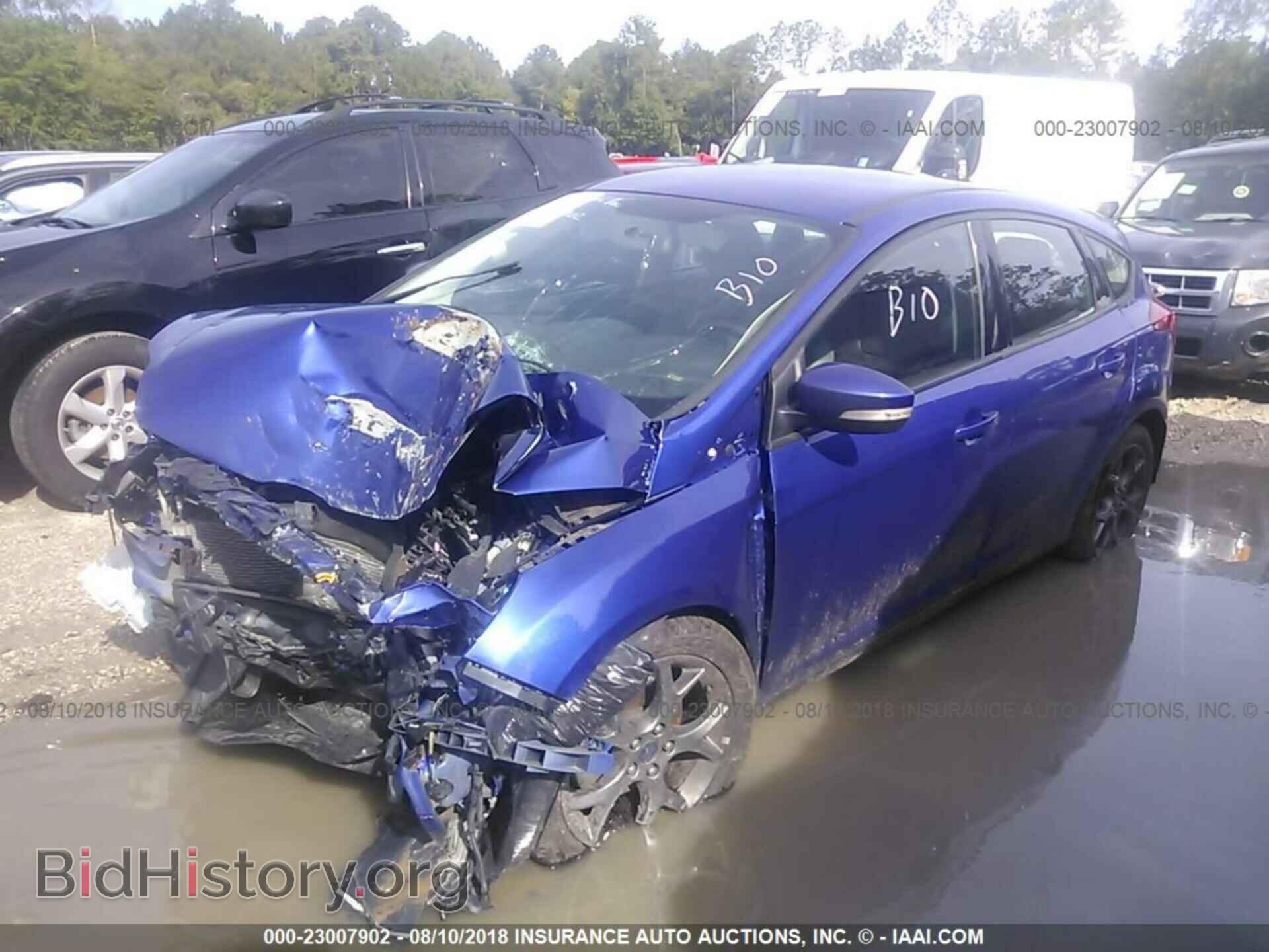 2014 Ford Focus - VIN: 1FADP3K28EL455252 - Фото 2