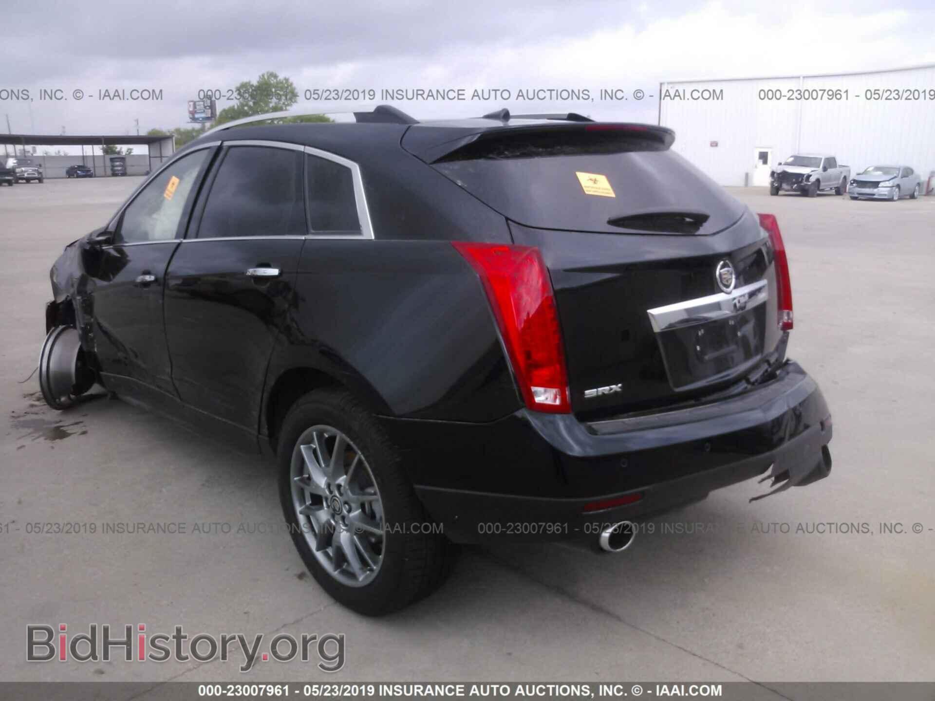 2014 CADILLAC SRX - VIN: 3GYFNDE33ES572793 - Фото 3
