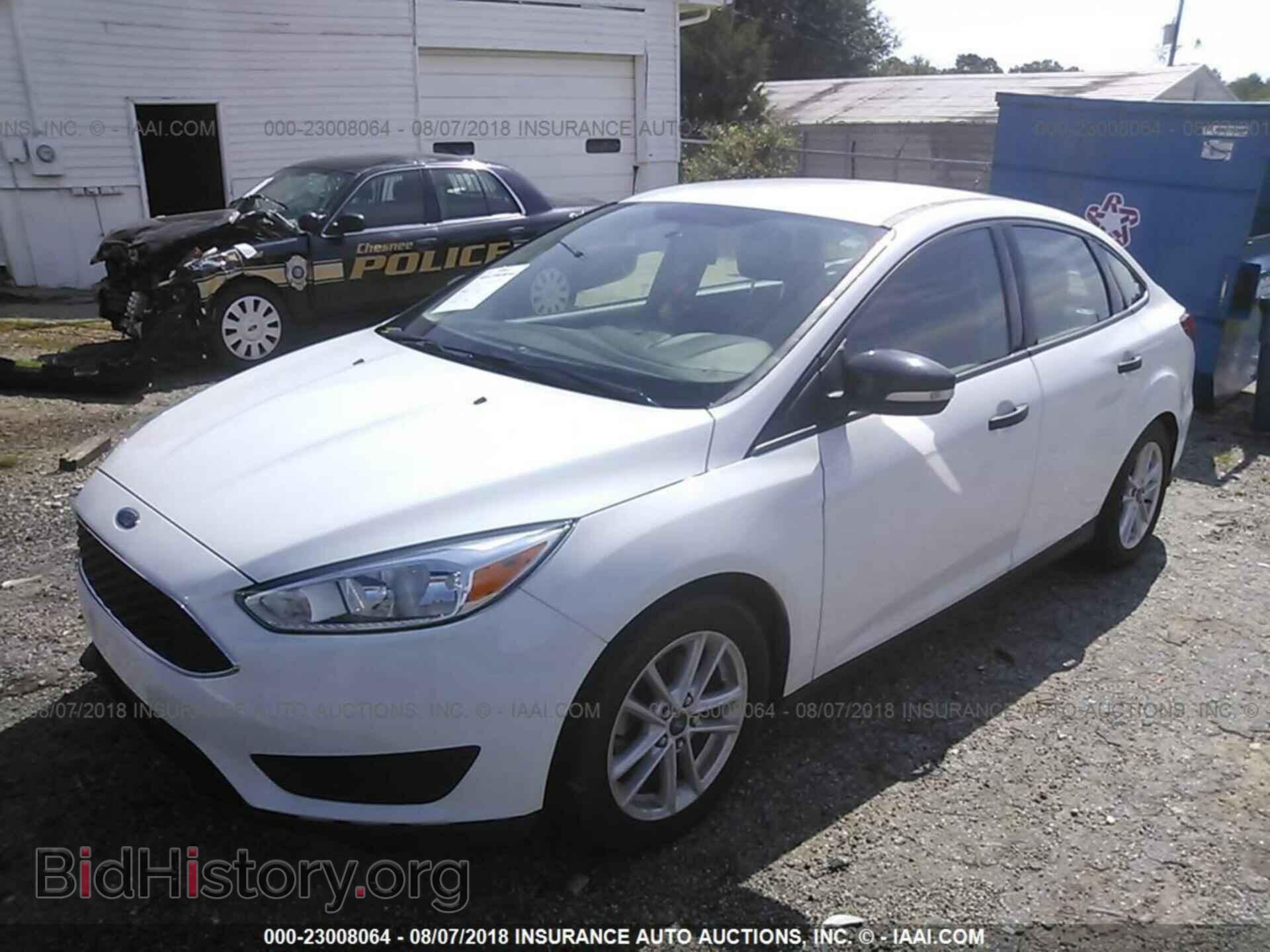 2016 Ford Focus - VIN: 1FADP3E29GL298278 - Фото 2