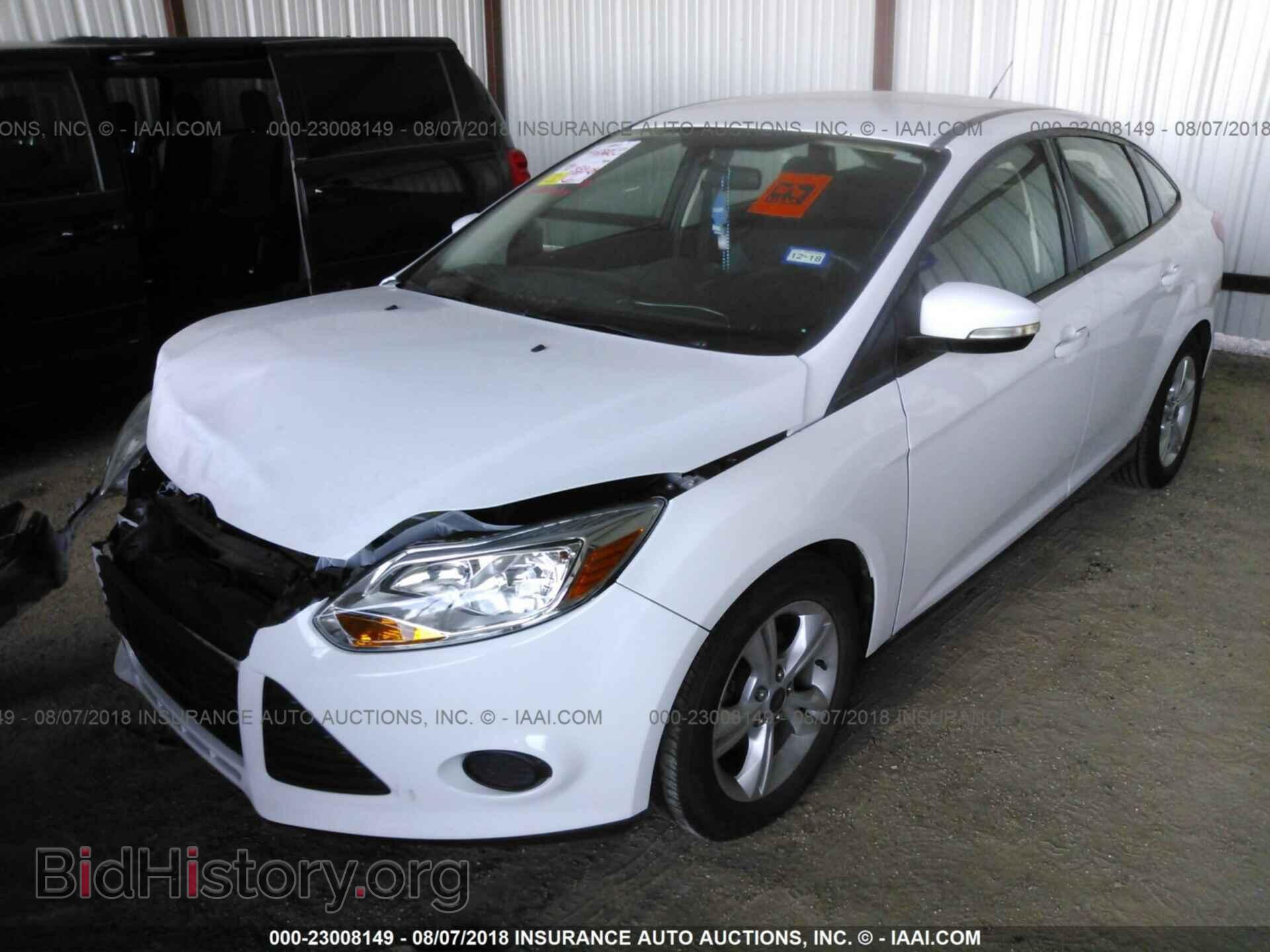 2013 Ford Focus - VIN: 1FADP3F24DL351589 - Photo 2