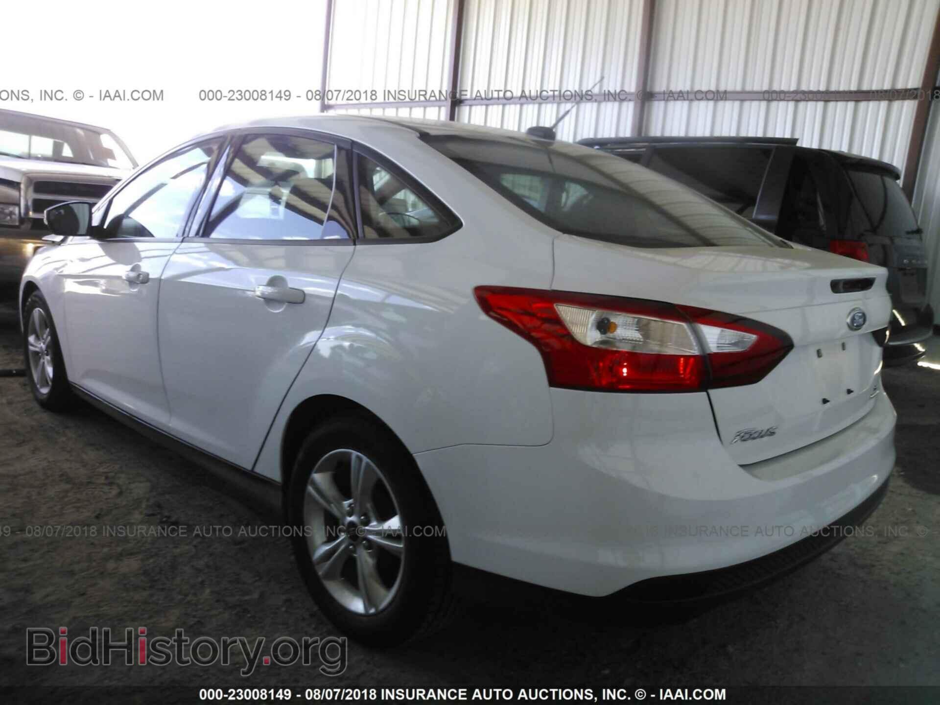 2013 Ford Focus - VIN: 1FADP3F24DL351589 - Photo 3