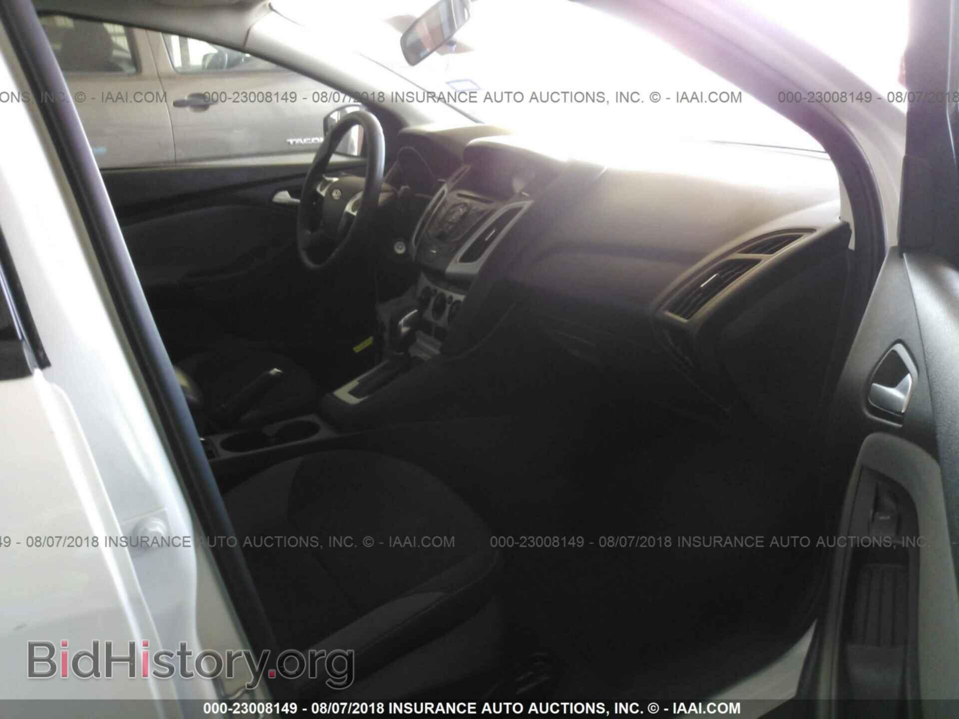 2013 Ford Focus - VIN: 1FADP3F24DL351589 - Photo 5