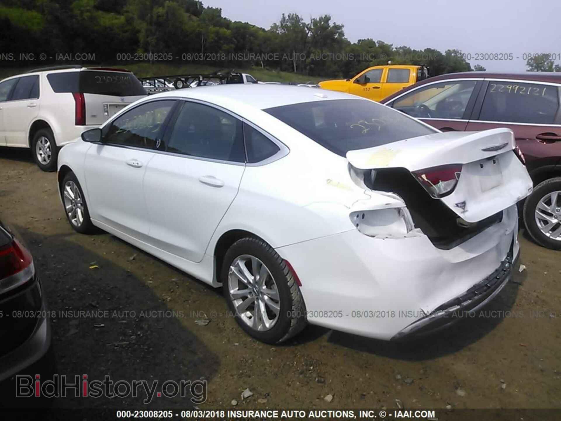 2015 Chrysler 200 - VIN: 1C3CCCAB7FN532206 - Фото 3