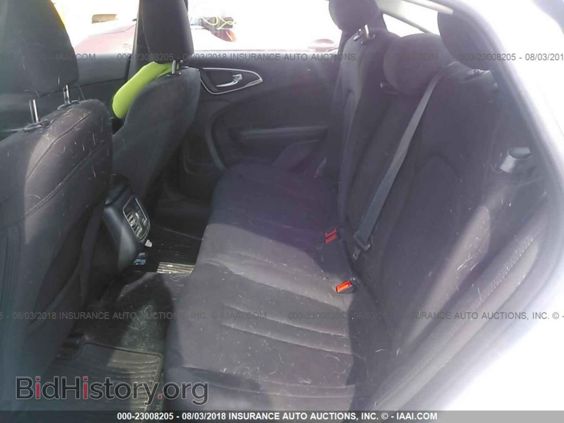 2015 Chrysler 200 - VIN: 1C3CCCAB7FN532206 - Фото 8