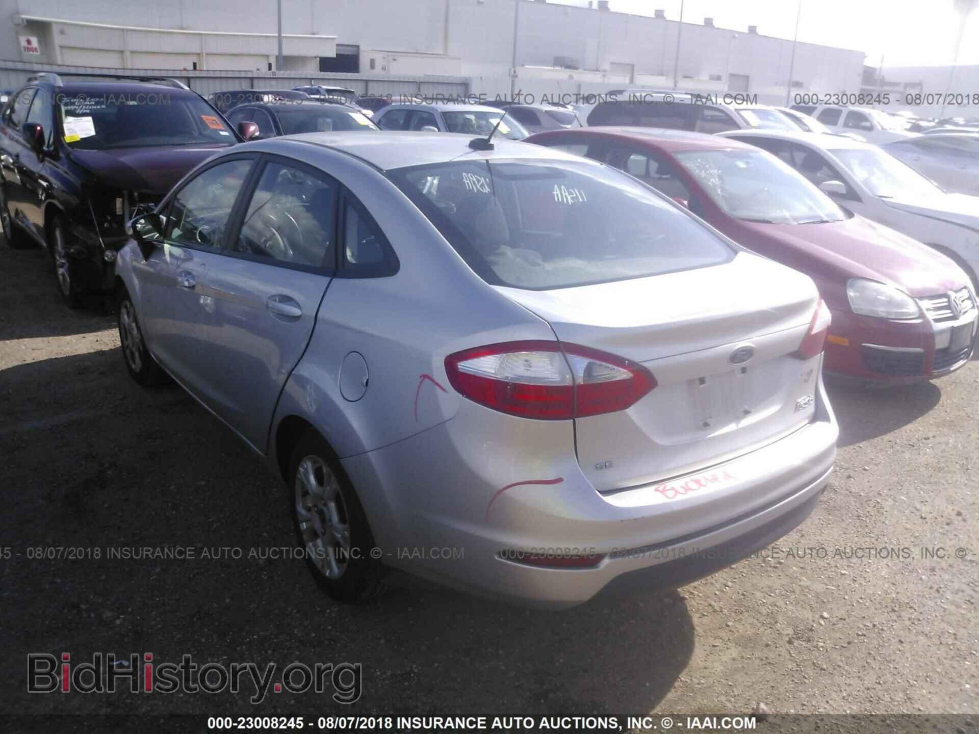 2014 Ford Fiesta - VIN: 3FADP4BJ1EM125416 - Фото 3