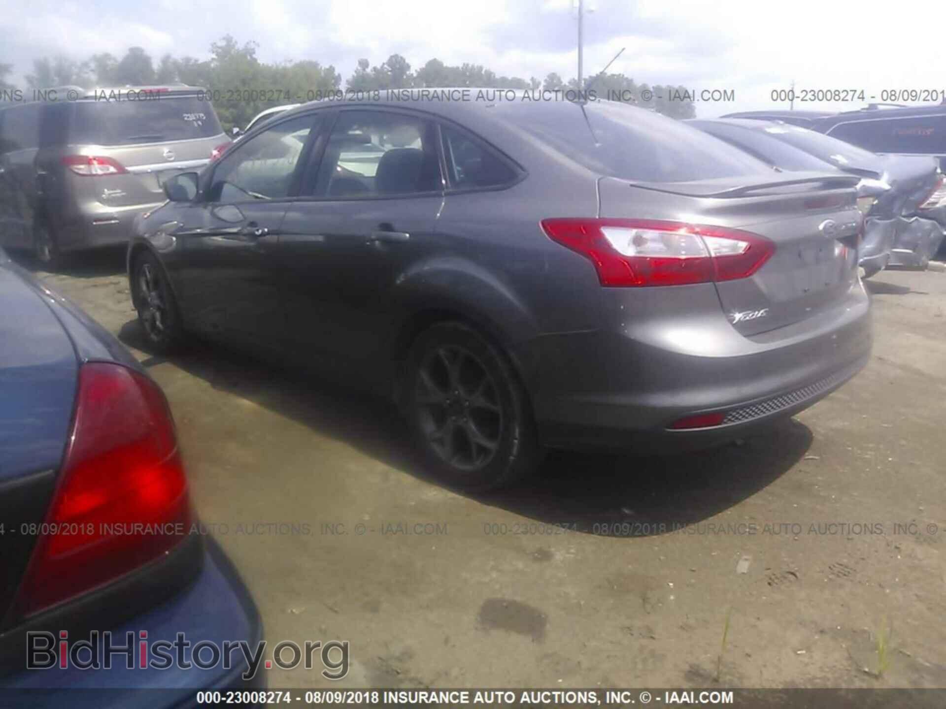 2013 Ford Focus - VIN: 1FADP3F2XDL331833 - Photo 3