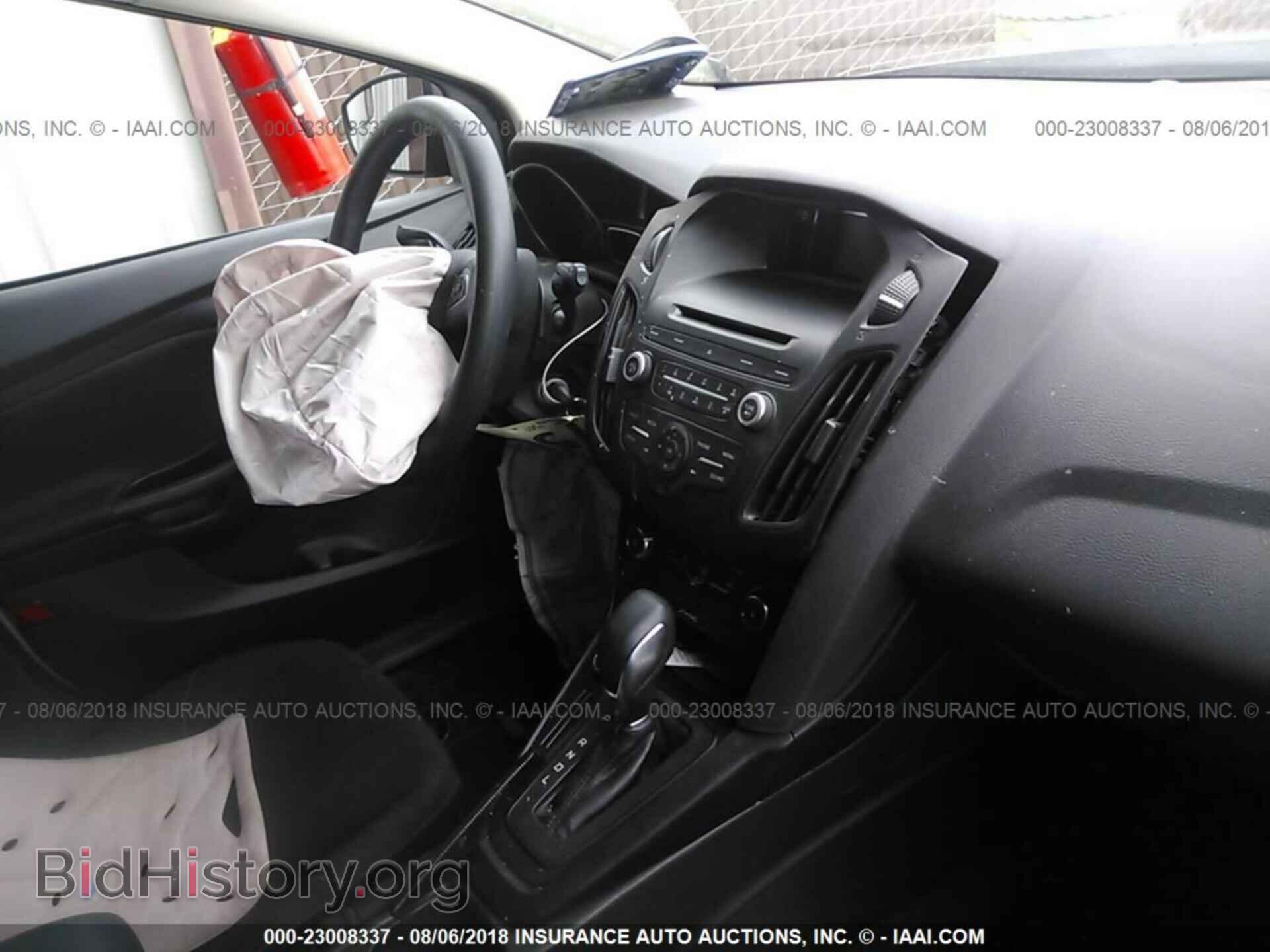 2017 Ford Focus - VIN: 1FADP3K23HL303531 - Фото 5
