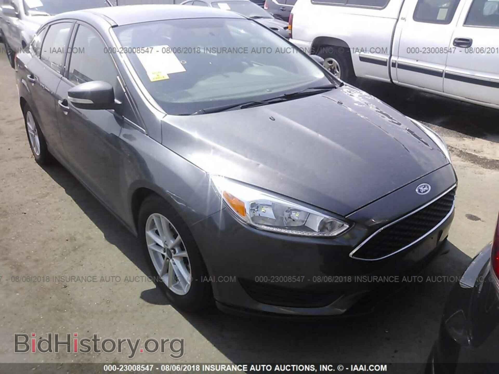 2016 Ford Focus - VIN: 1FADP3F20GL204691 - Photo 6