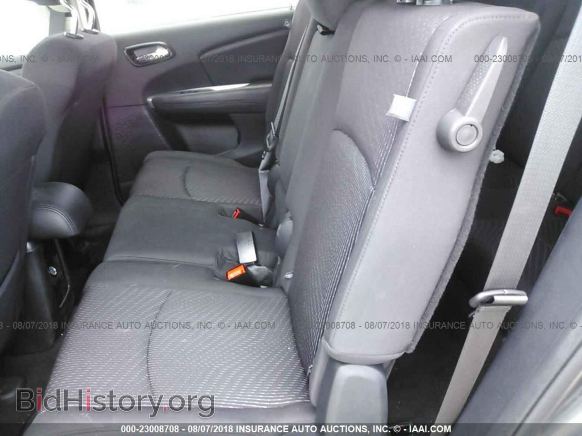 2018 Dodge Journey - VIN: 3C4PDCAB7JT184068 - Фото 8