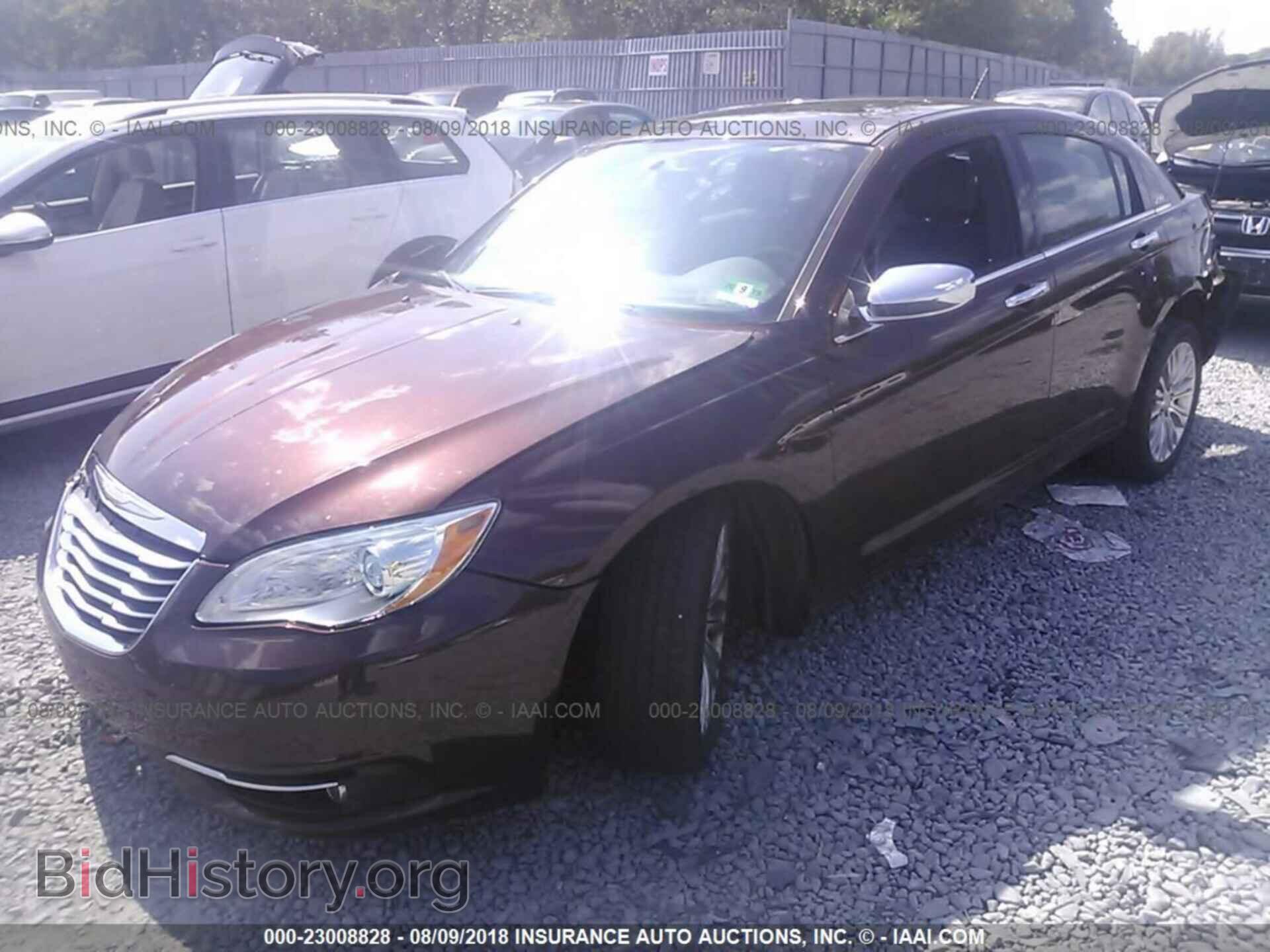 2012 Chrysler 200 - VIN: 1C3CCBCB3CN249417 - Фото 2