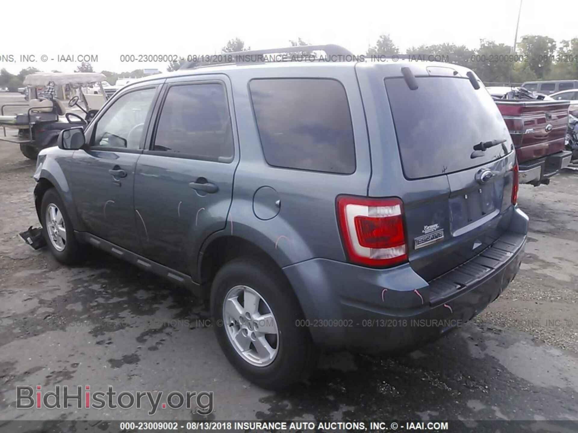 2012 Ford Escape - VIN: 1FMCU0D78CKC81882 - Photo 3