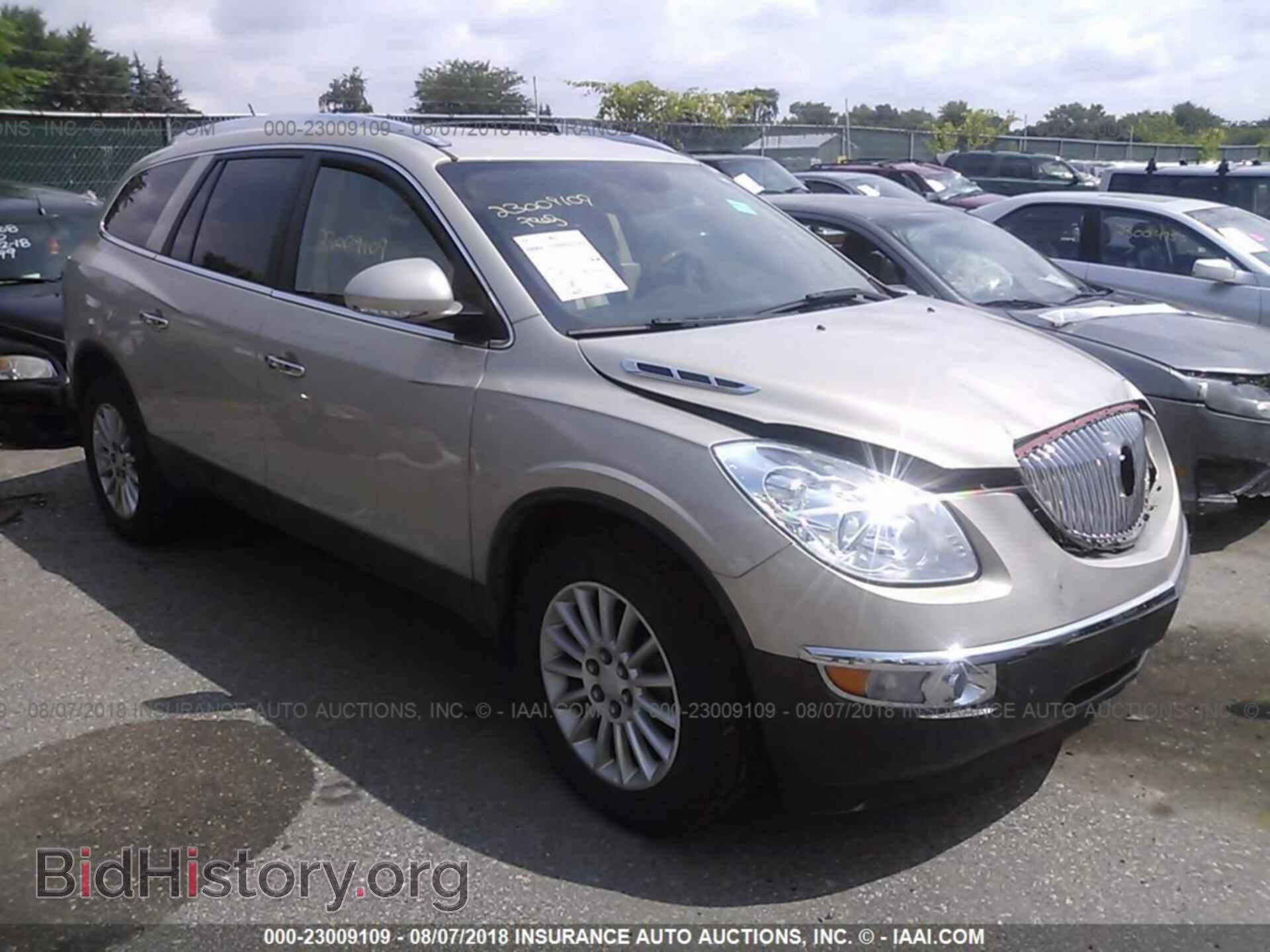Photo 5GAKVBED7BJ320982 - Buick Enclave 2011
