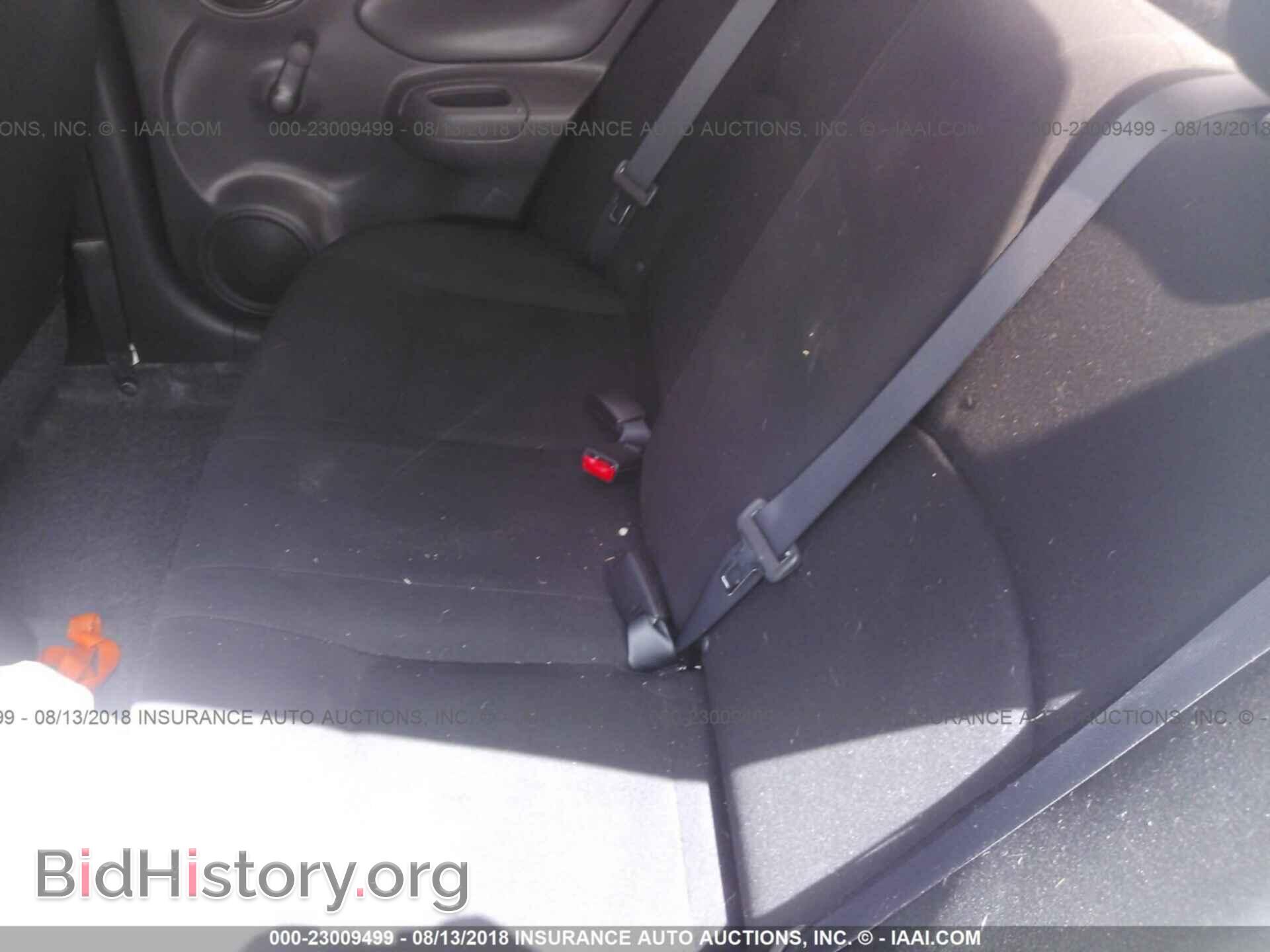 2014 Nissan Versa - VIN: 3N1CN7AP1EL854379 - Фото 8
