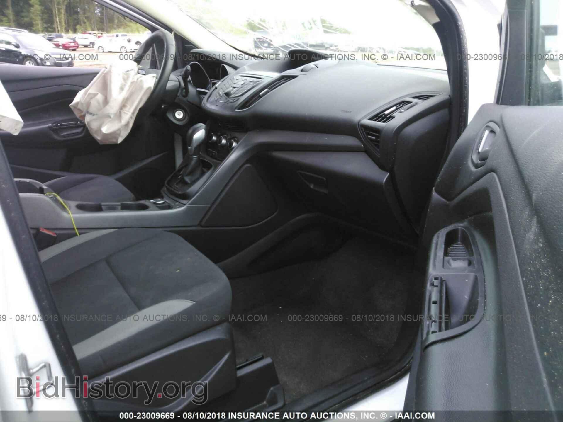 2013 Ford Escape - VIN: 1FMCU0F73DUD48942 - Photo 5