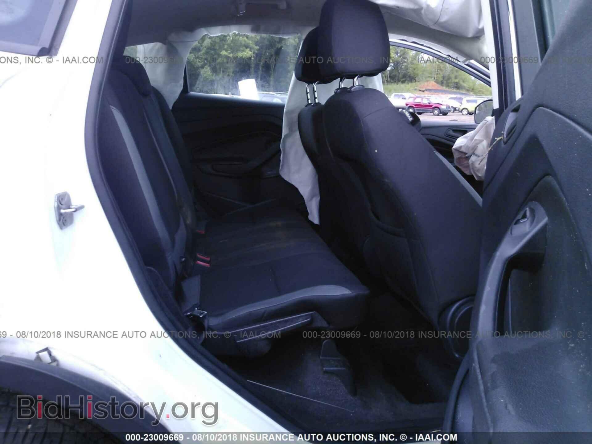 2013 Ford Escape - VIN: 1FMCU0F73DUD48942 - Photo 8